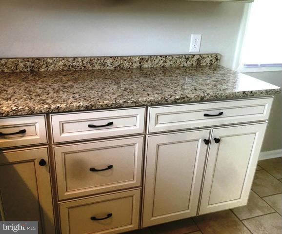 E L DAVIS - Residential