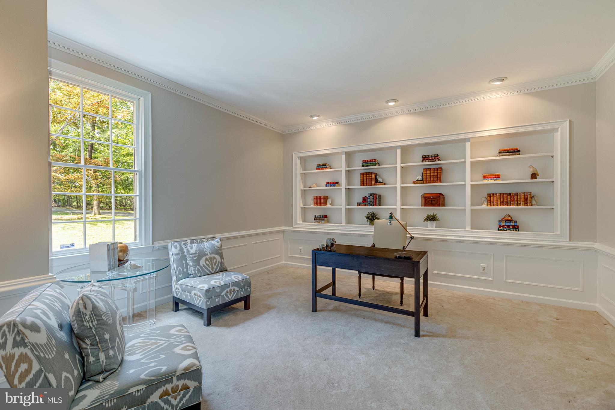 HAMPTON HILLS - Residential