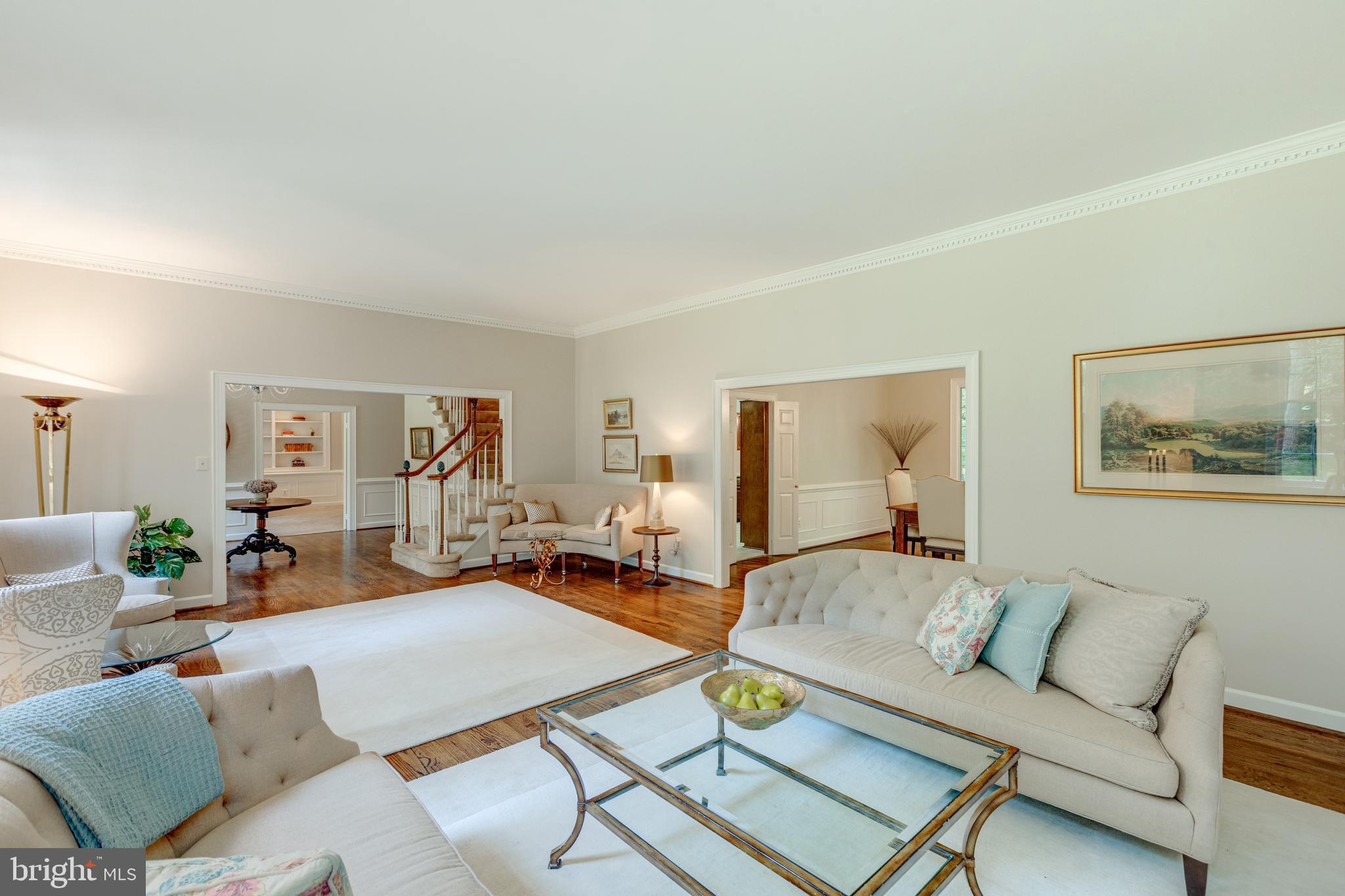 HAMPTON HILLS - Residential