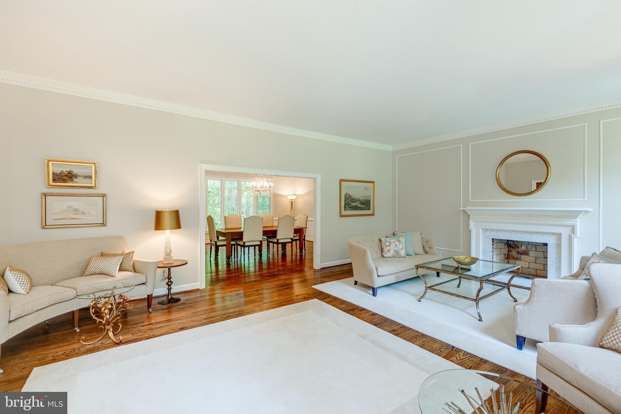 HAMPTON HILLS - Residential