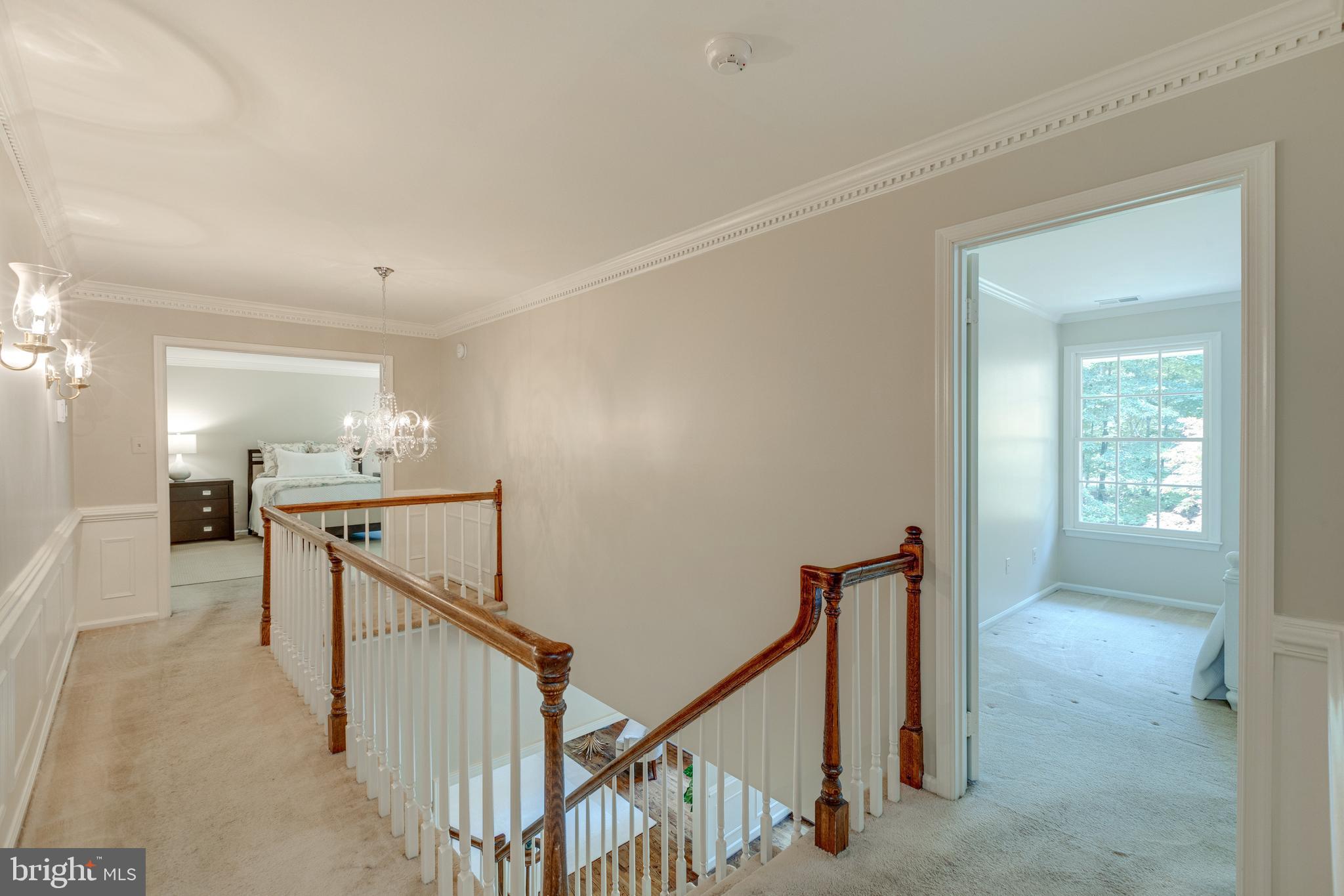 HAMPTON HILLS - Residential