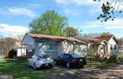 211 AQUAHART ROAD GLEN BURNIE MD 21061