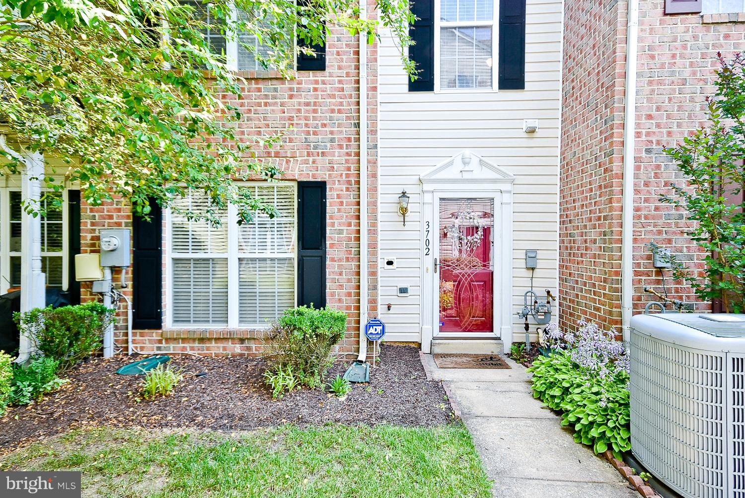 COVINGTON - Residential