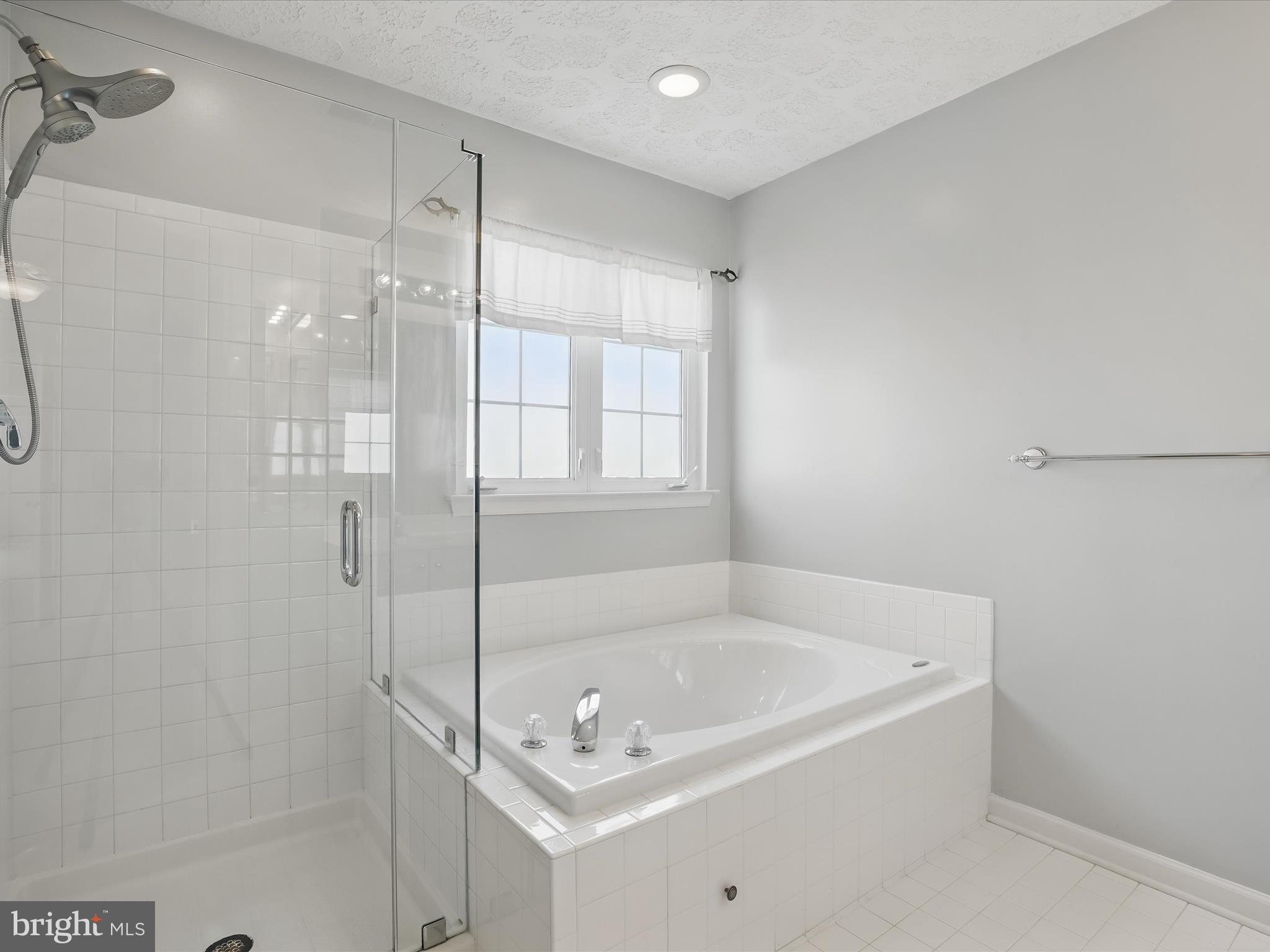 PERRY HALL FARMS - Residential