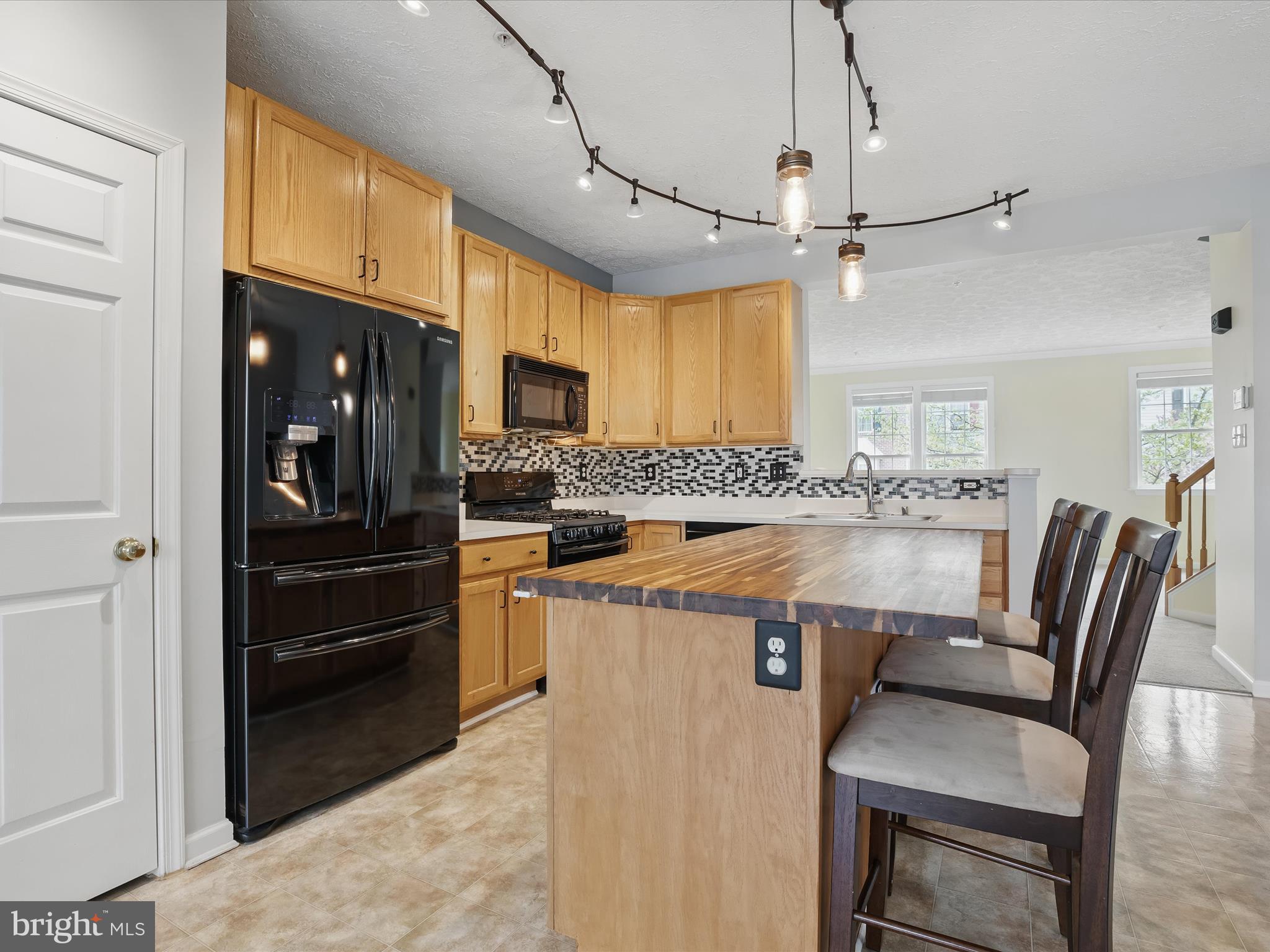 PERRY HALL FARMS - Residential