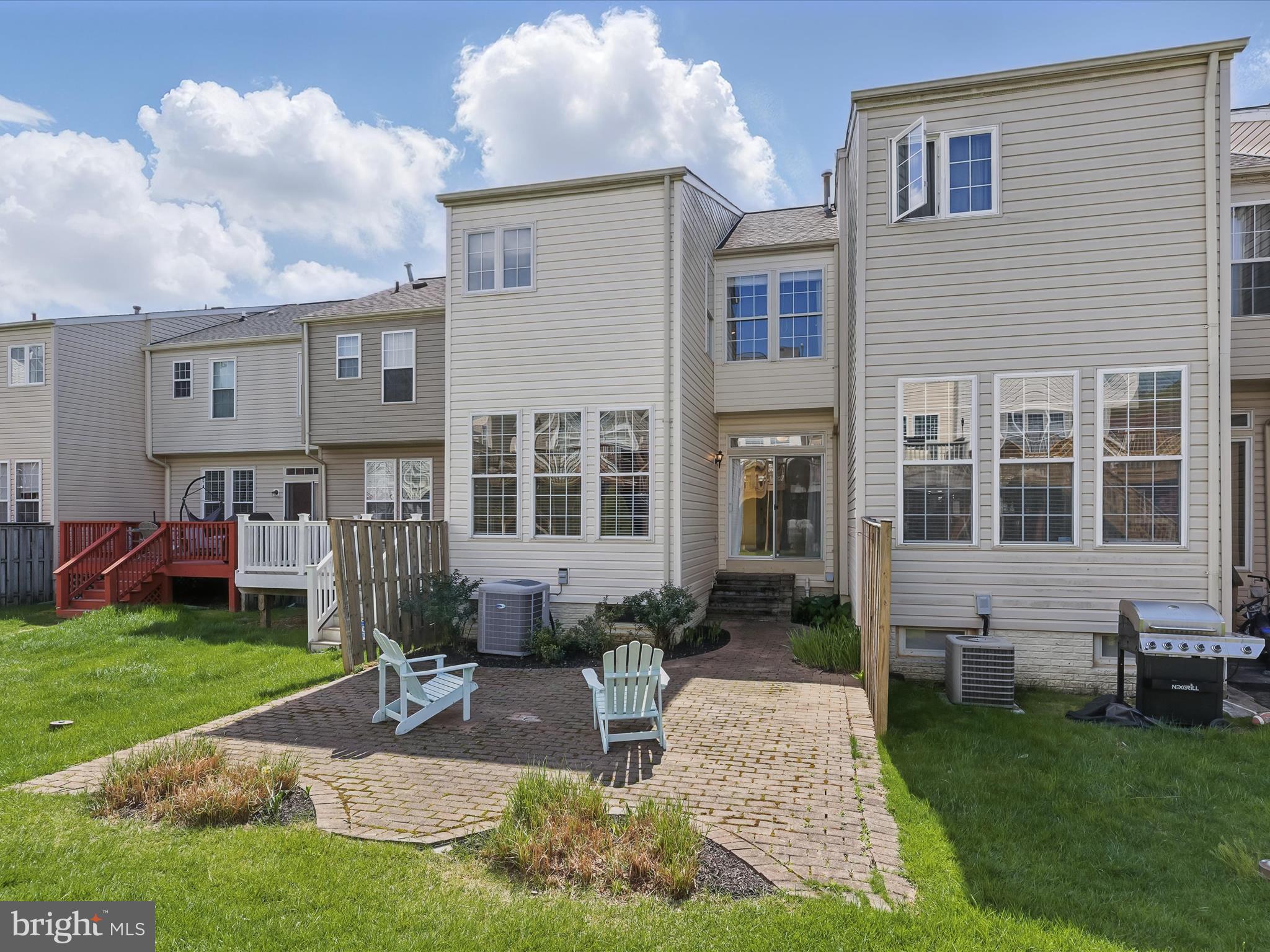 PERRY HALL FARMS - Residential