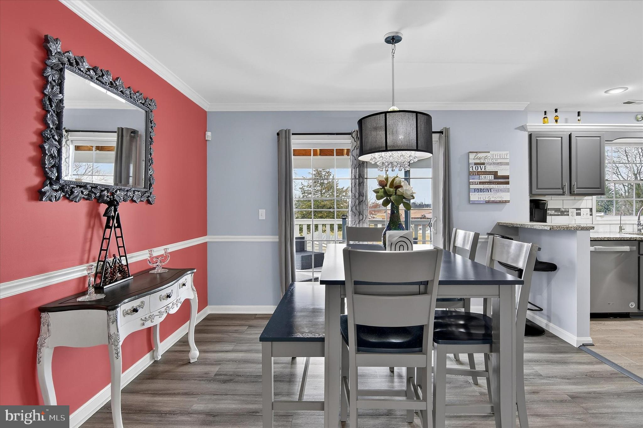 CEDAR LAWN - Residential