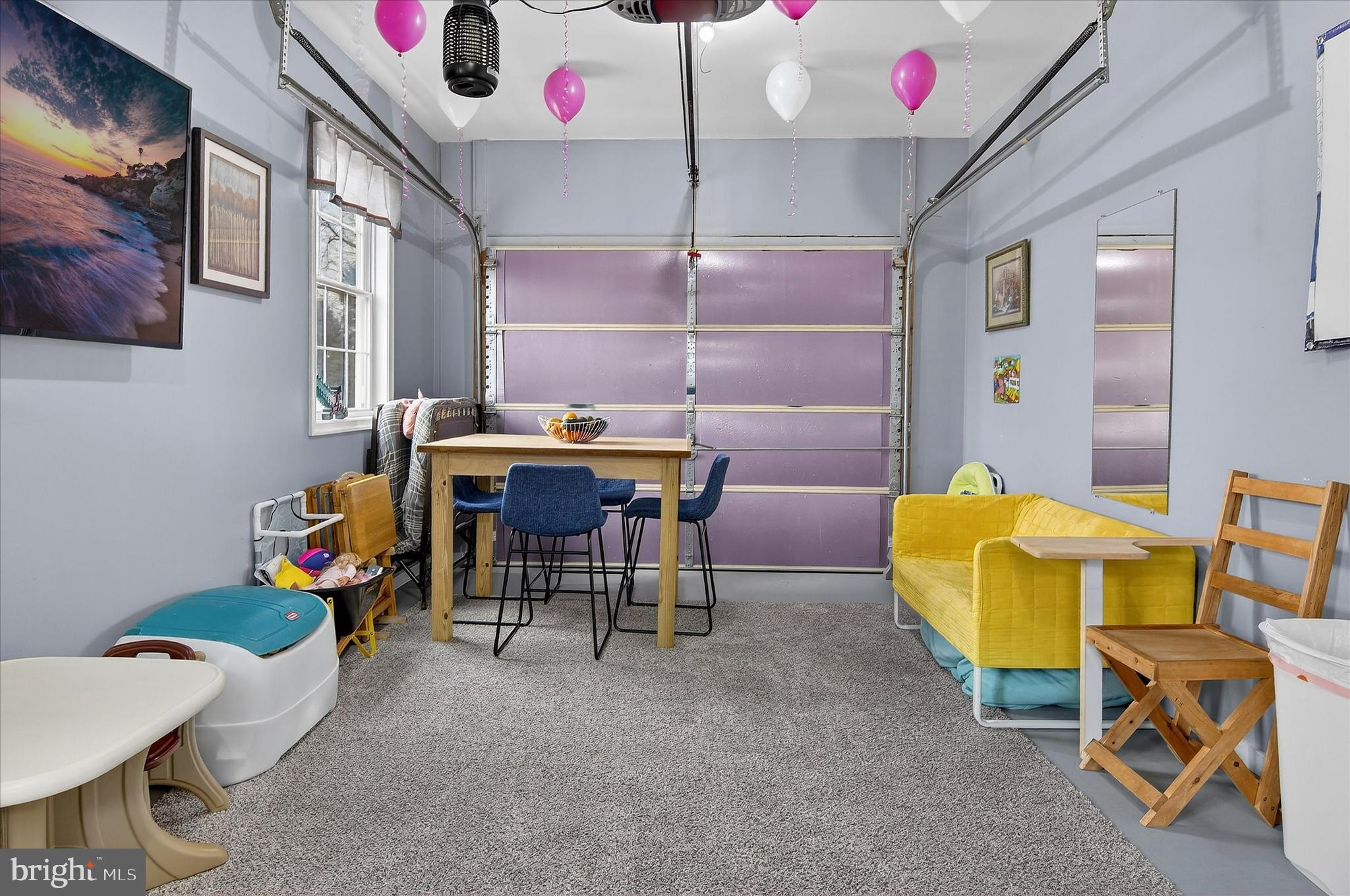 CEDAR LAWN - Residential