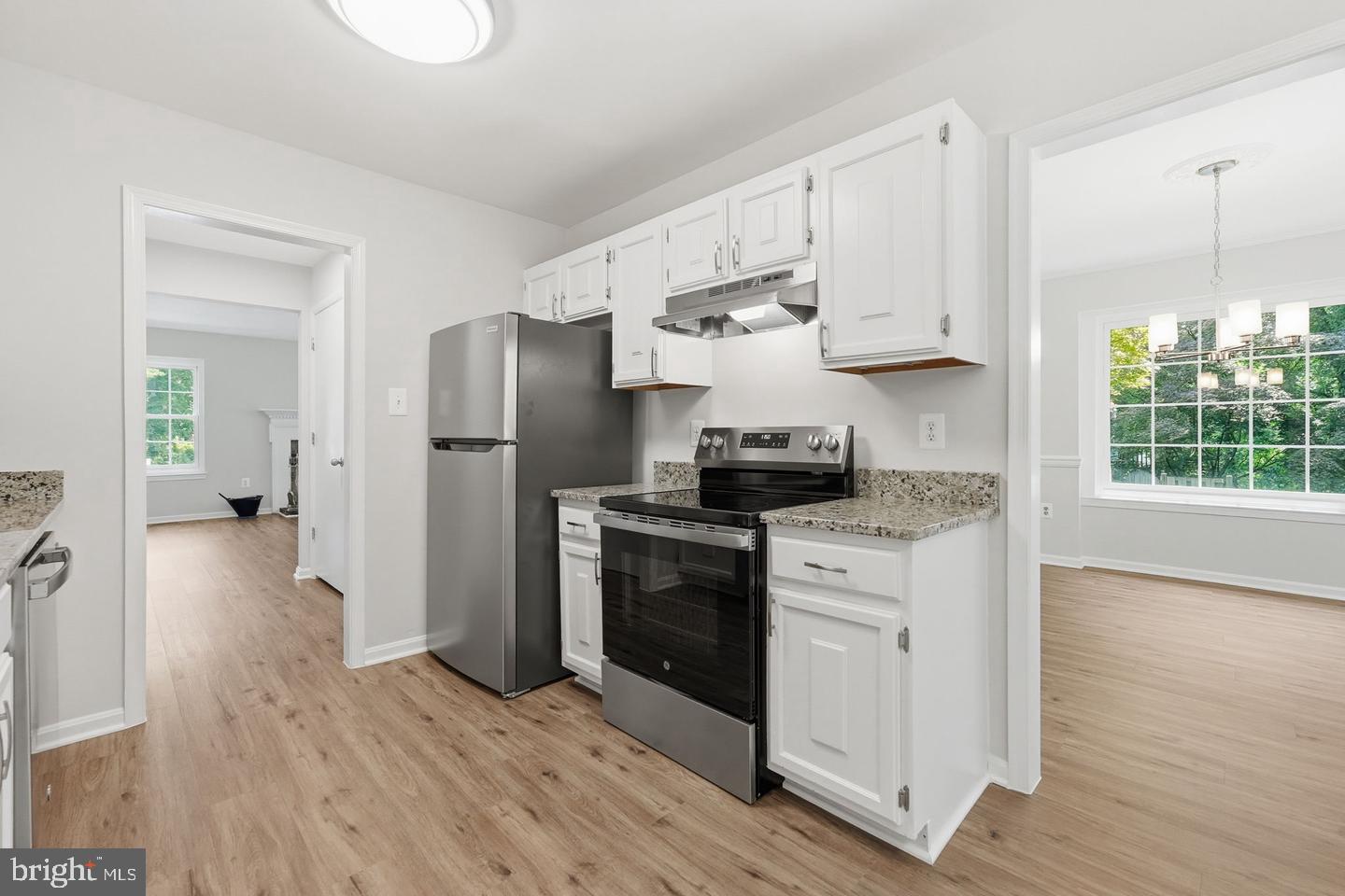 8627 PIN OAK DRIVE