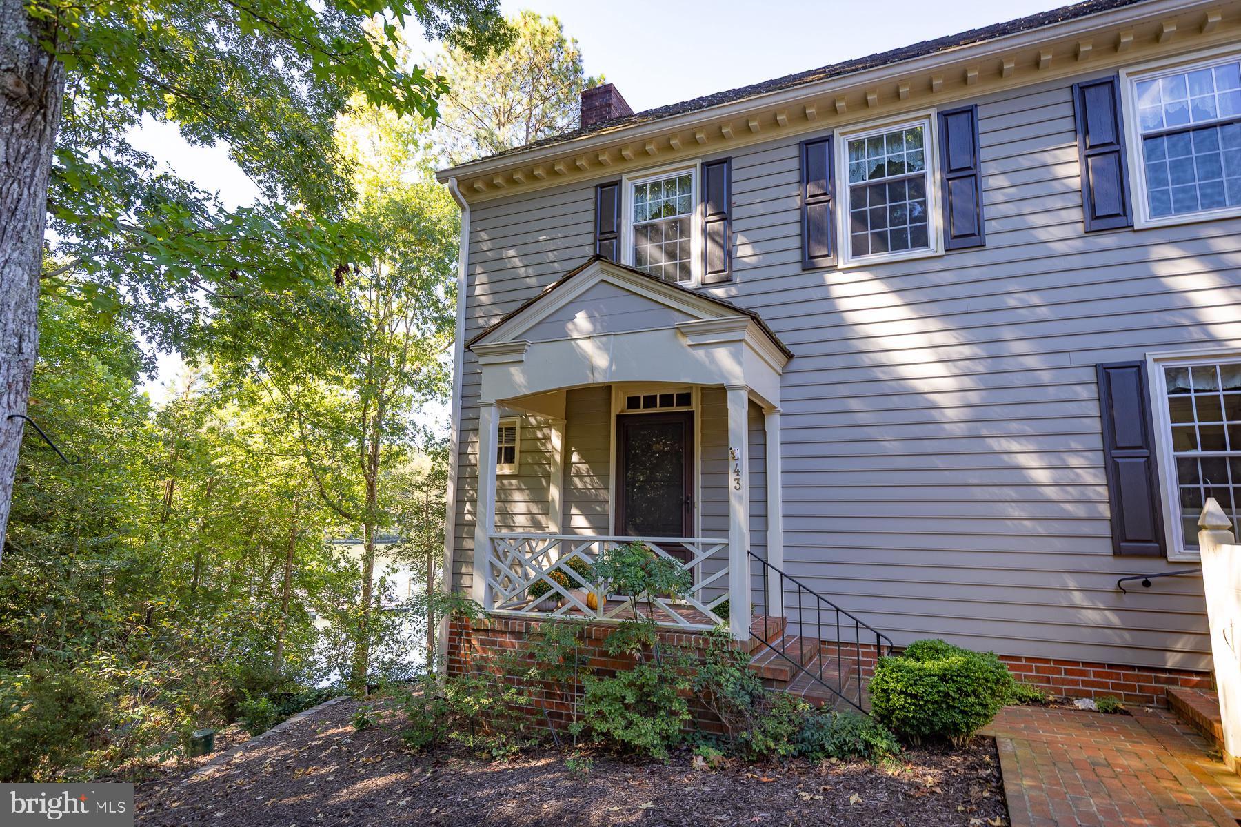43 MUIRFIELD COURT