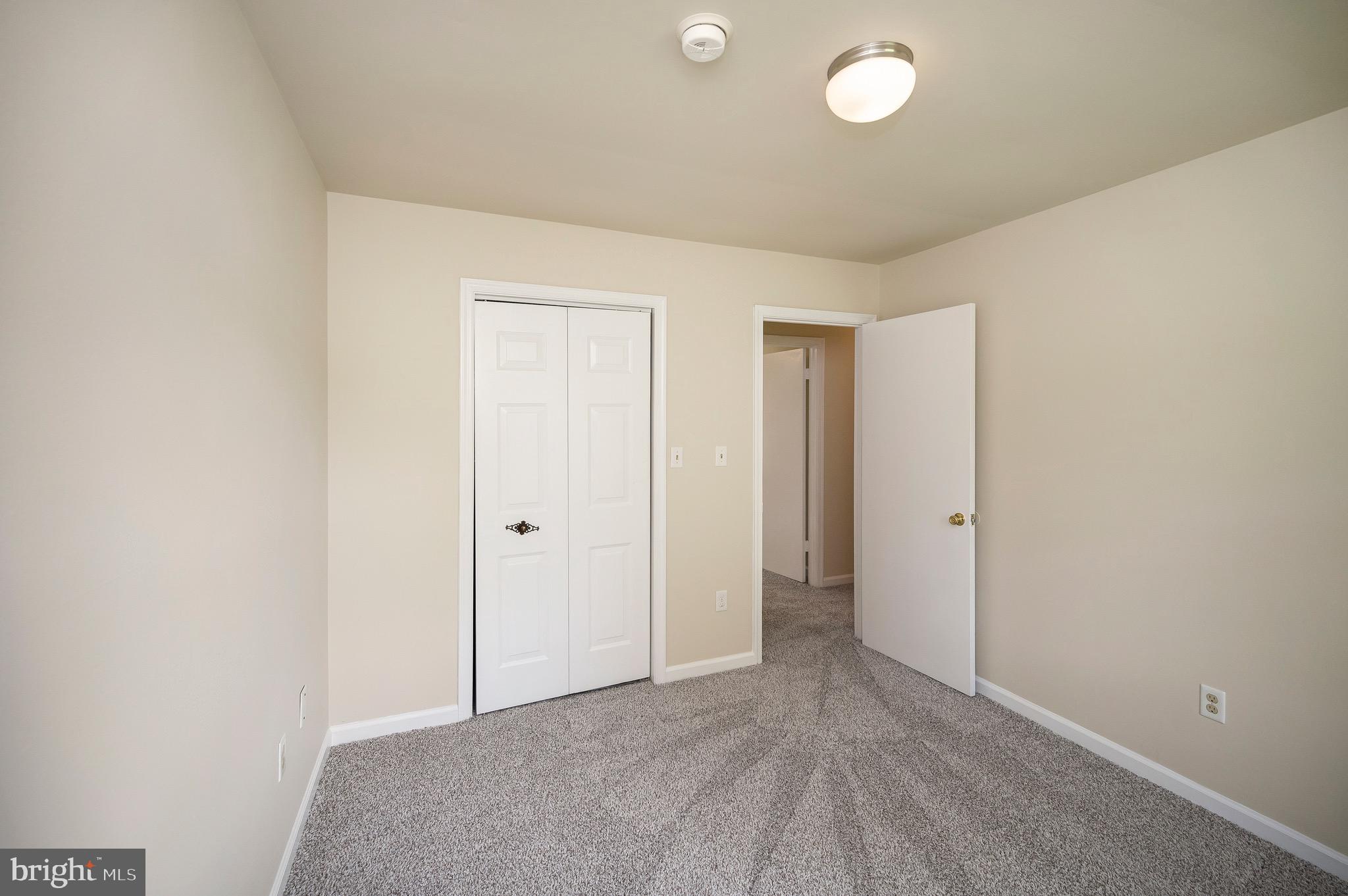 MILL GARDEN - Residential Lease