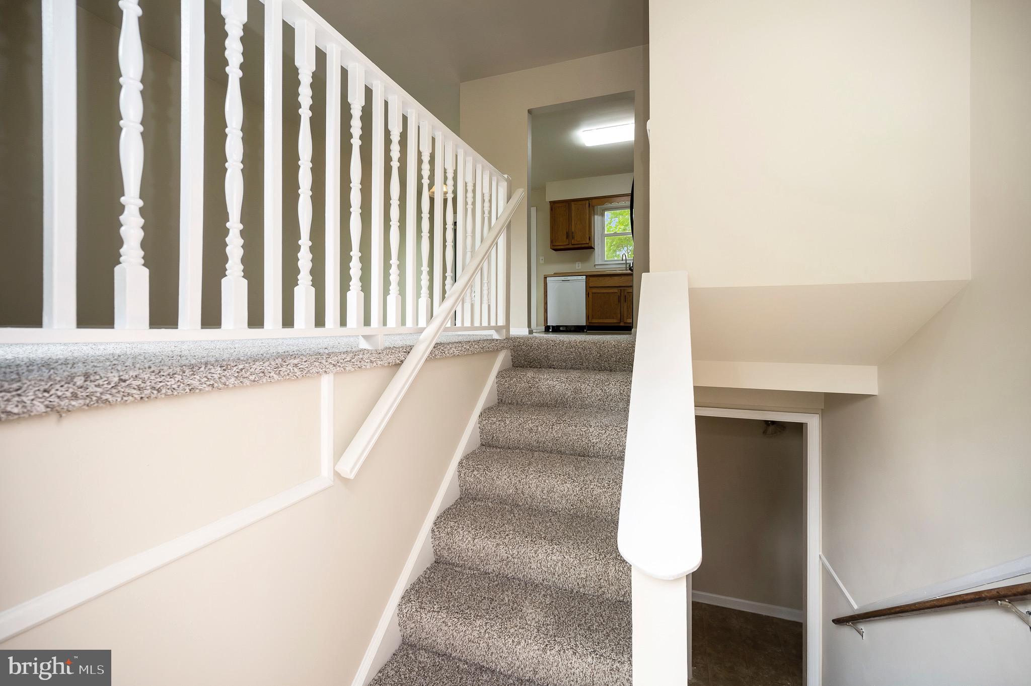 MILL GARDEN - Residential Lease