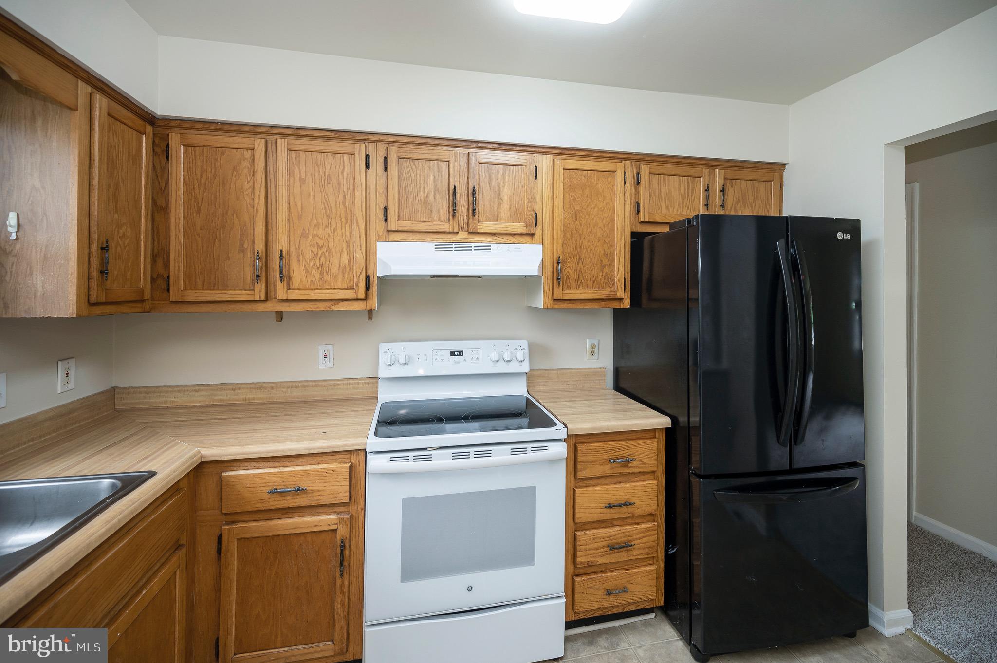 MILL GARDEN - Residential Lease