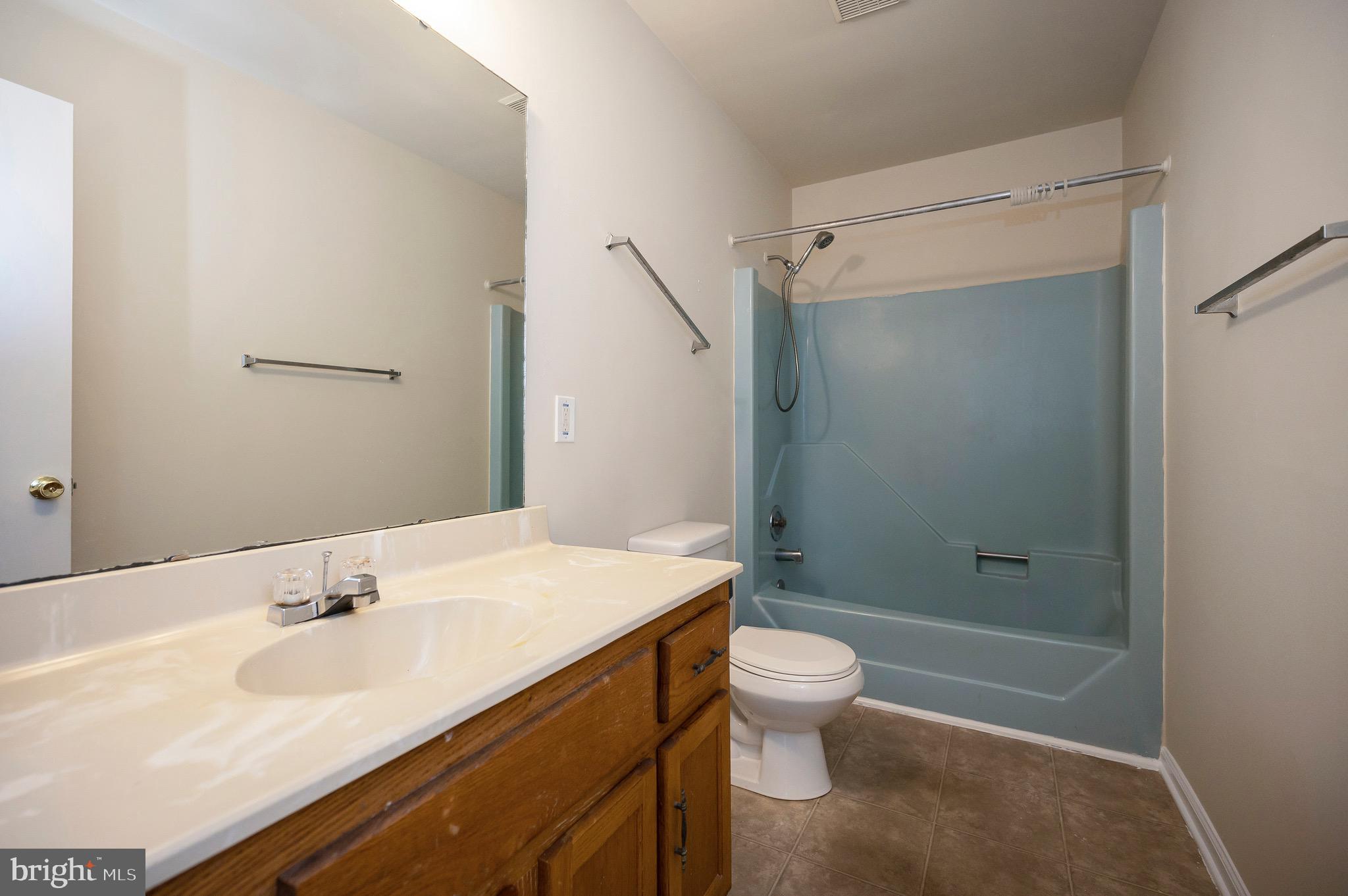 MILL GARDEN - Residential Lease