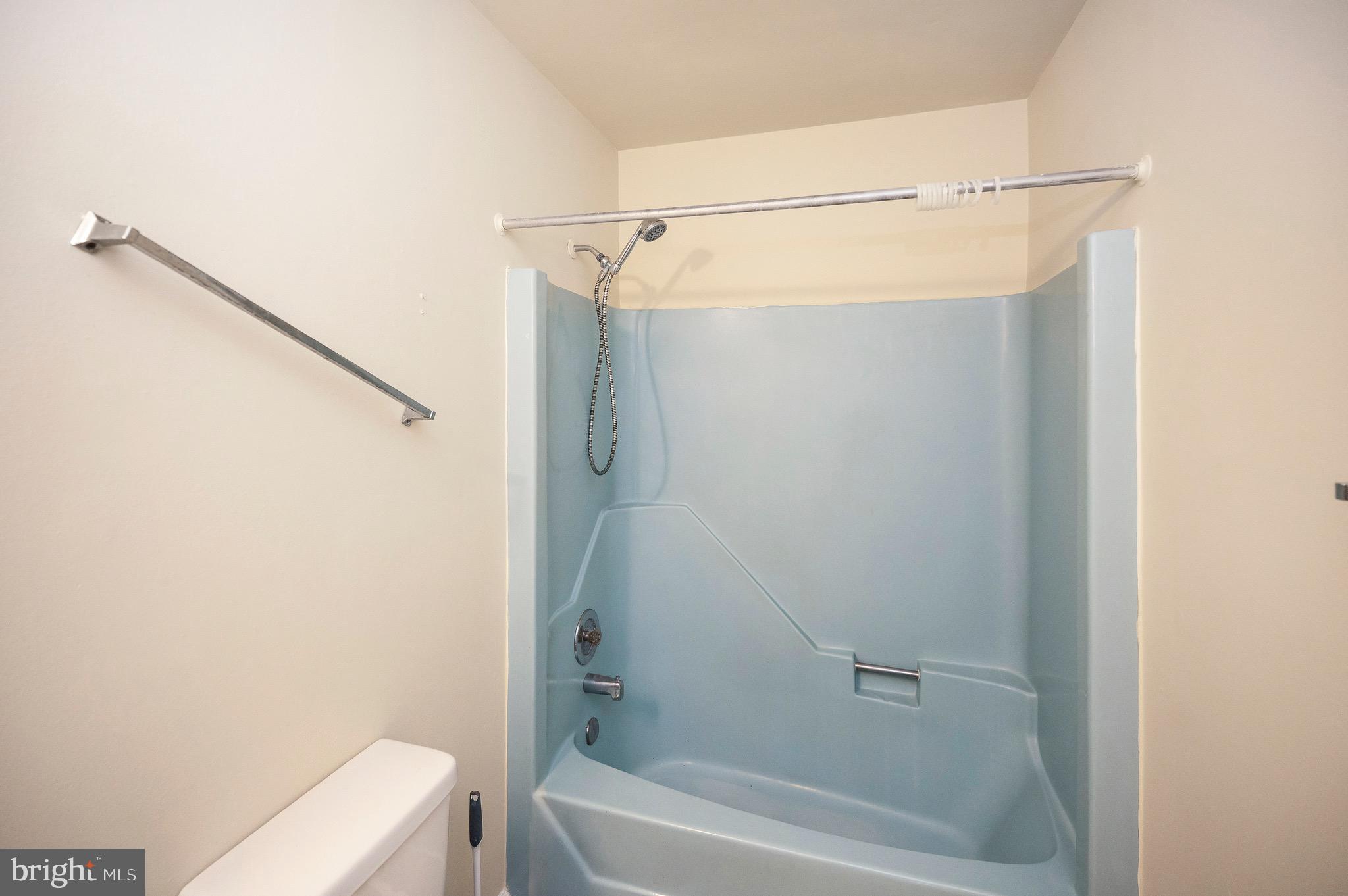 MILL GARDEN - Residential Lease