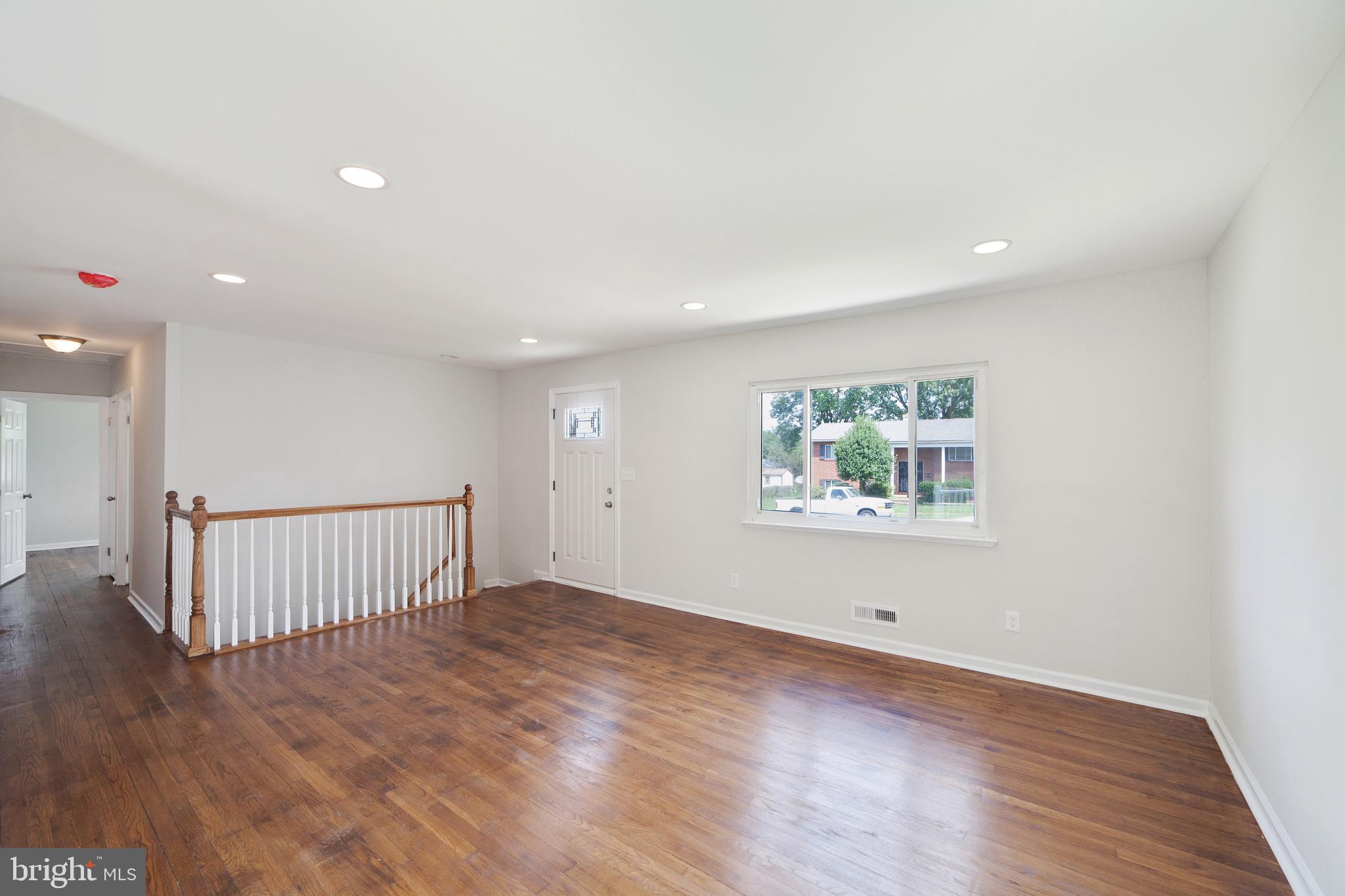 DEERFIELD - Residential Lease