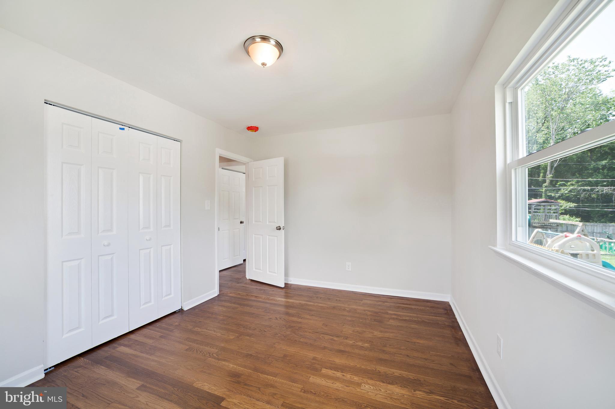 DEERFIELD - Residential Lease