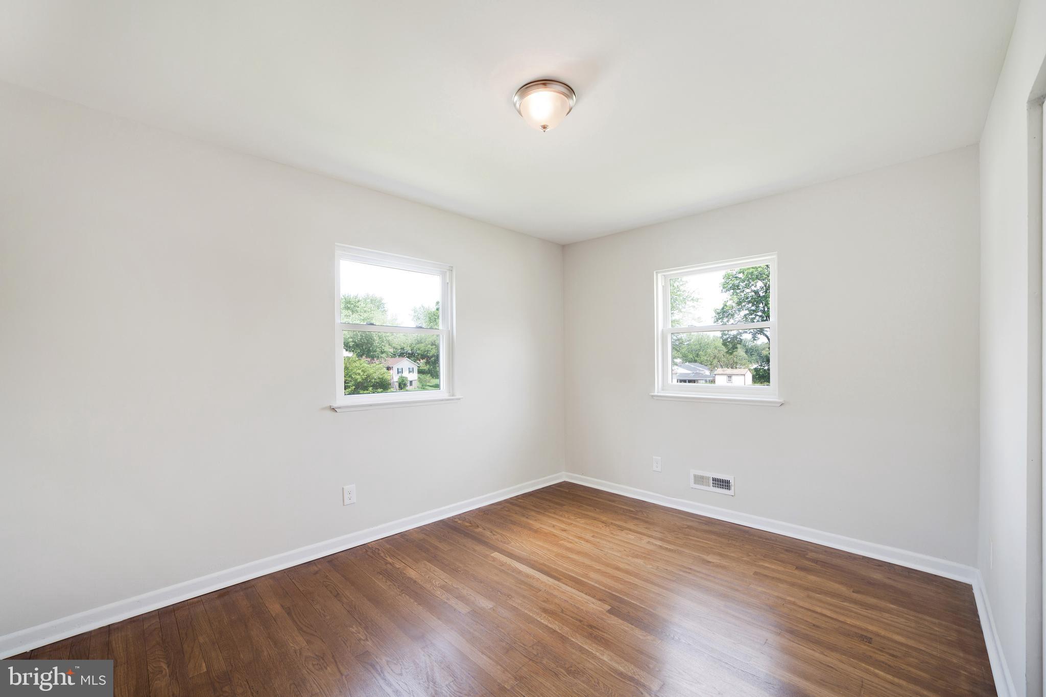 DEERFIELD - Residential Lease