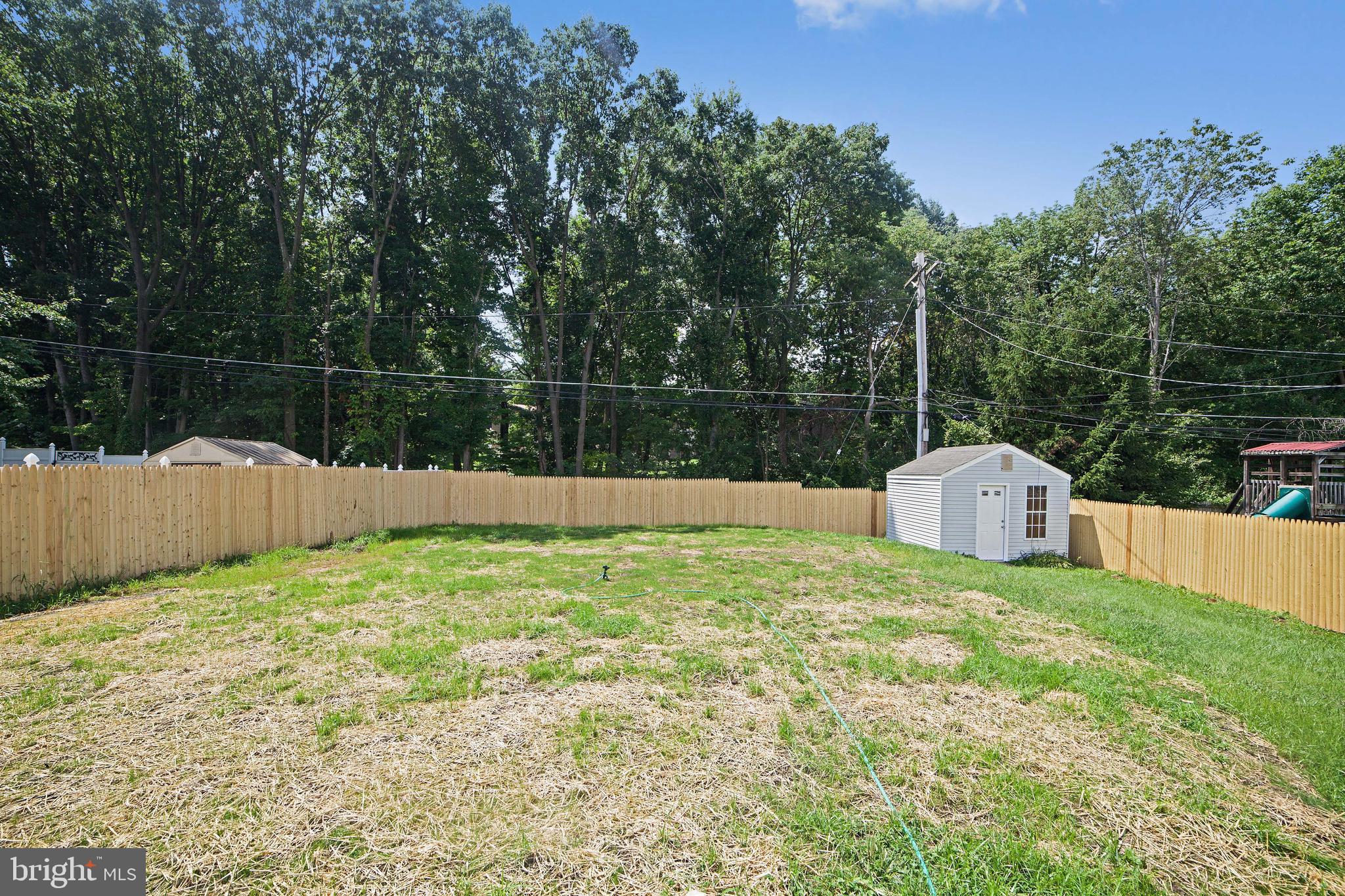 DEERFIELD - Residential Lease