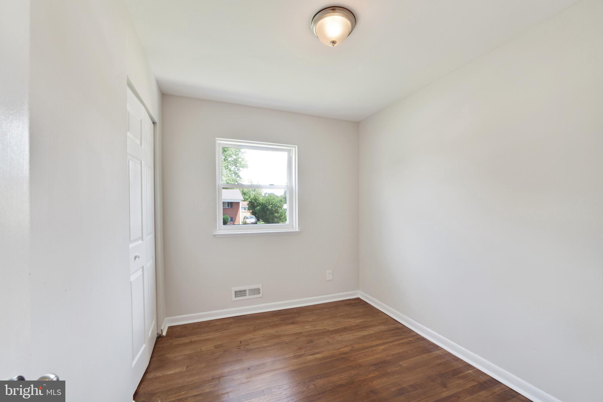 DEERFIELD - Residential Lease