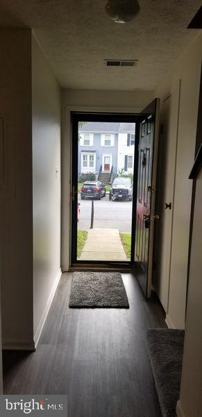 GLEN OAKS - Residential