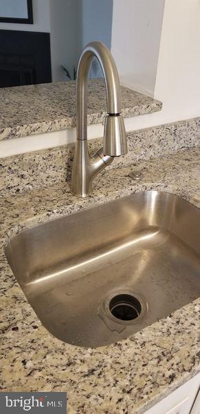 GLEN OAKS - Residential