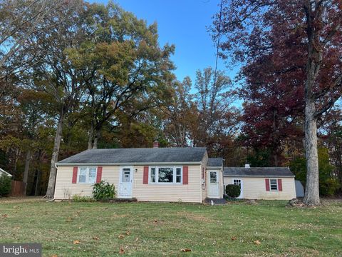 3183 BEDMINSTER ROAD OTTSVILLE PA 18942