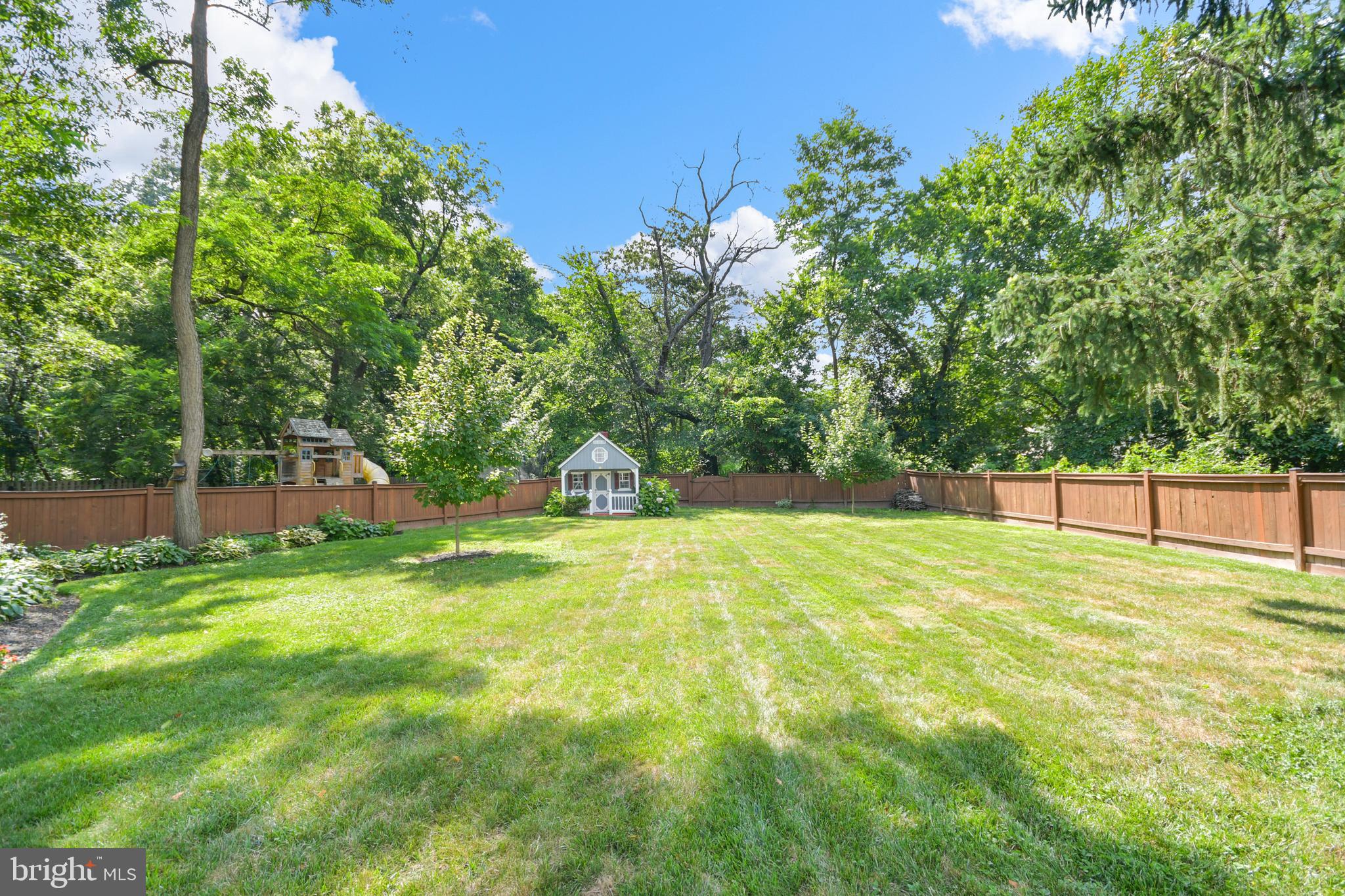 BUCKINGHAM HILLS - Residential