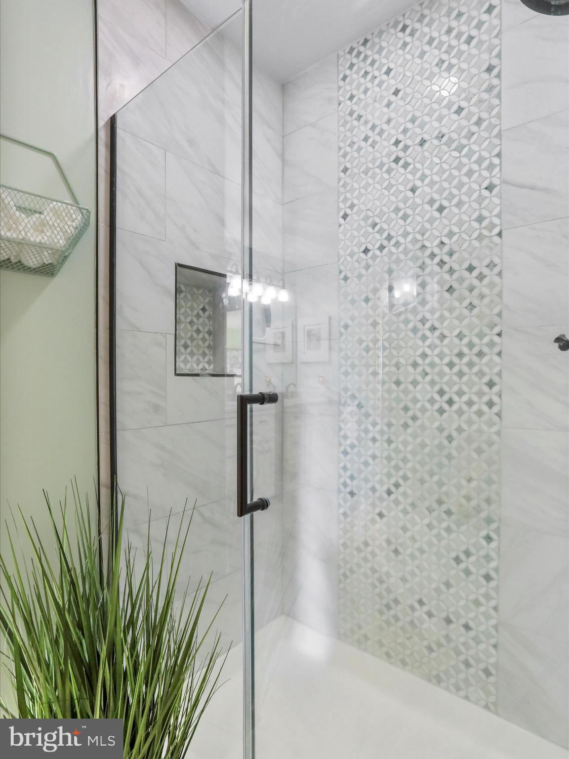 BUCKINGHAM HILLS - Residential