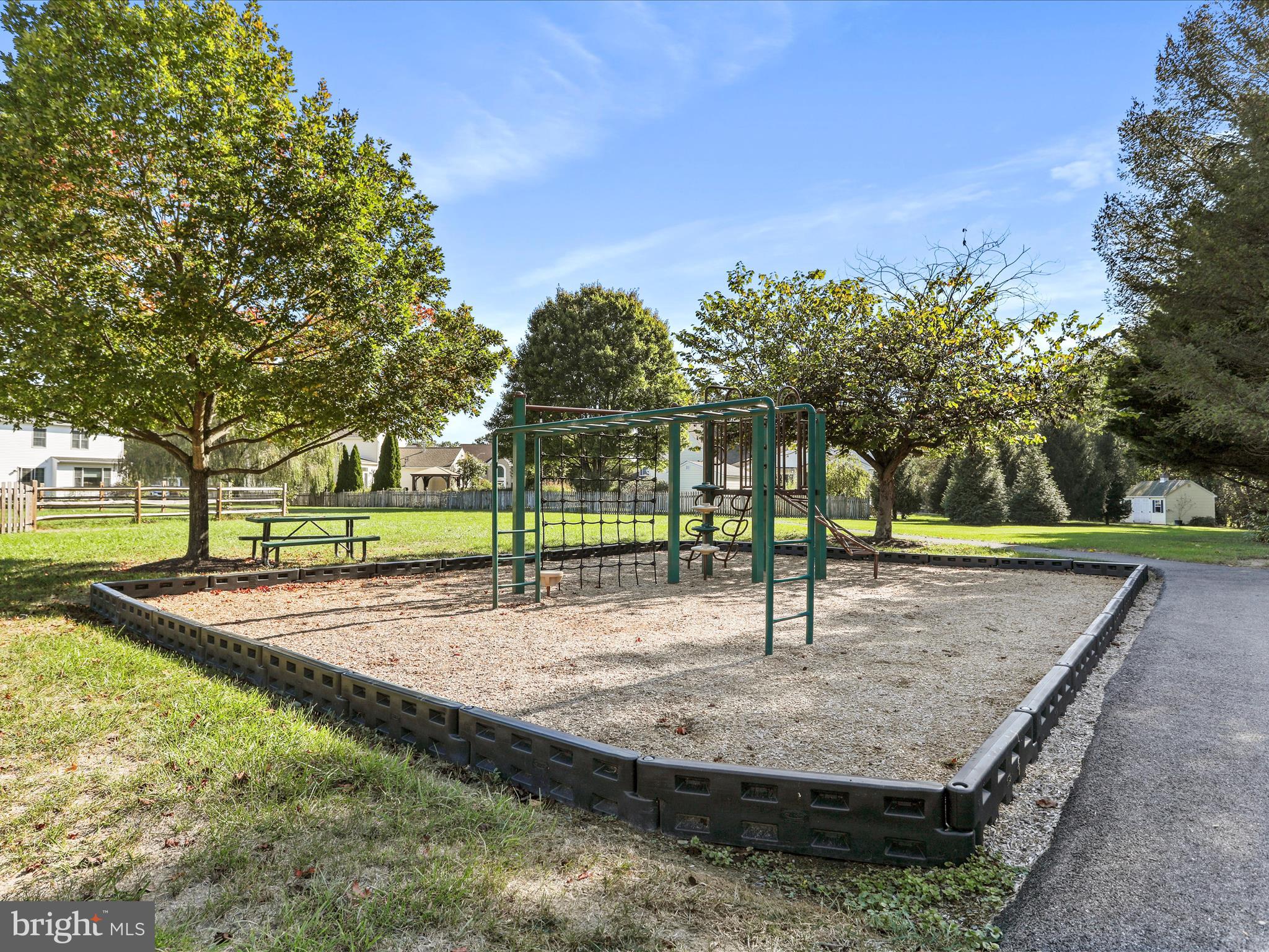 BUCKINGHAM HILLS - Residential