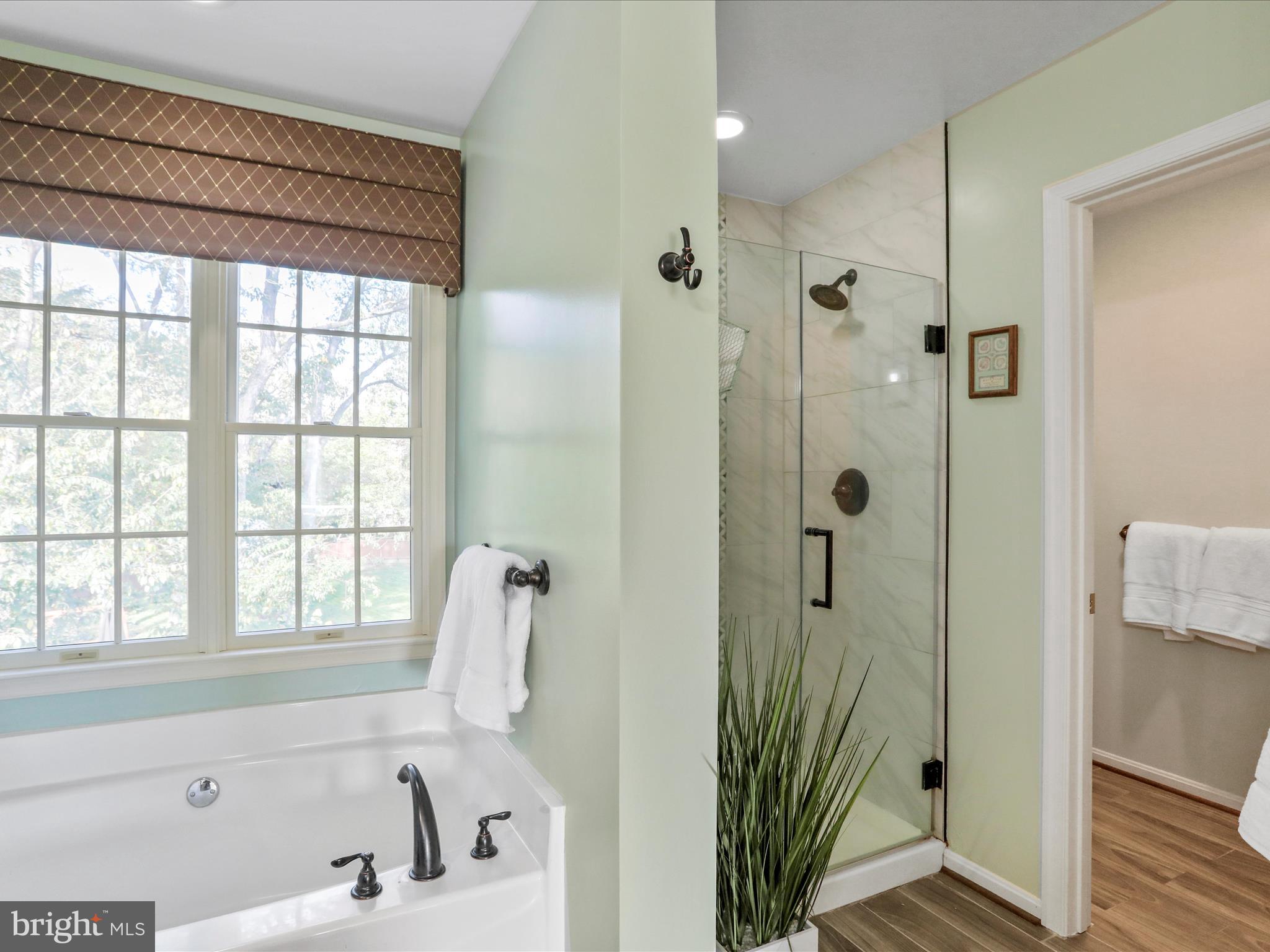 BUCKINGHAM HILLS - Residential