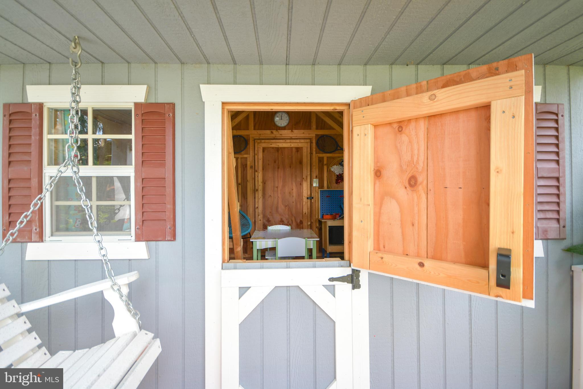 BUCKINGHAM HILLS - Residential