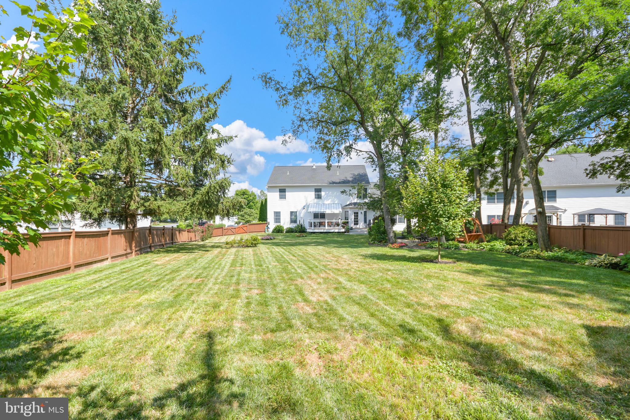 BUCKINGHAM HILLS - Residential