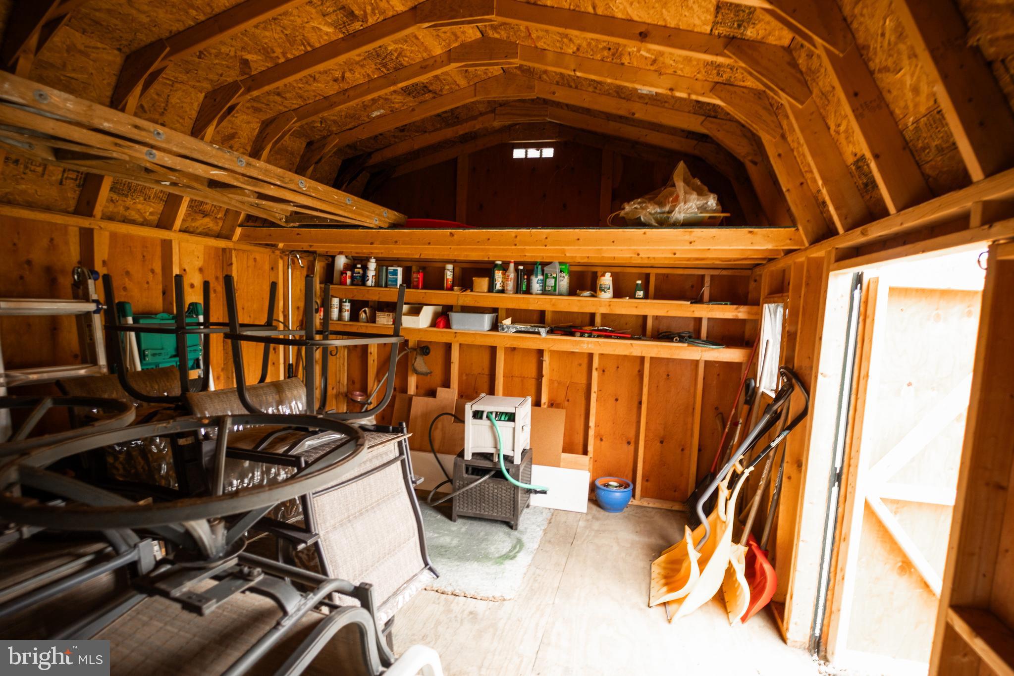 FONT HILL VILLAGE - Residential