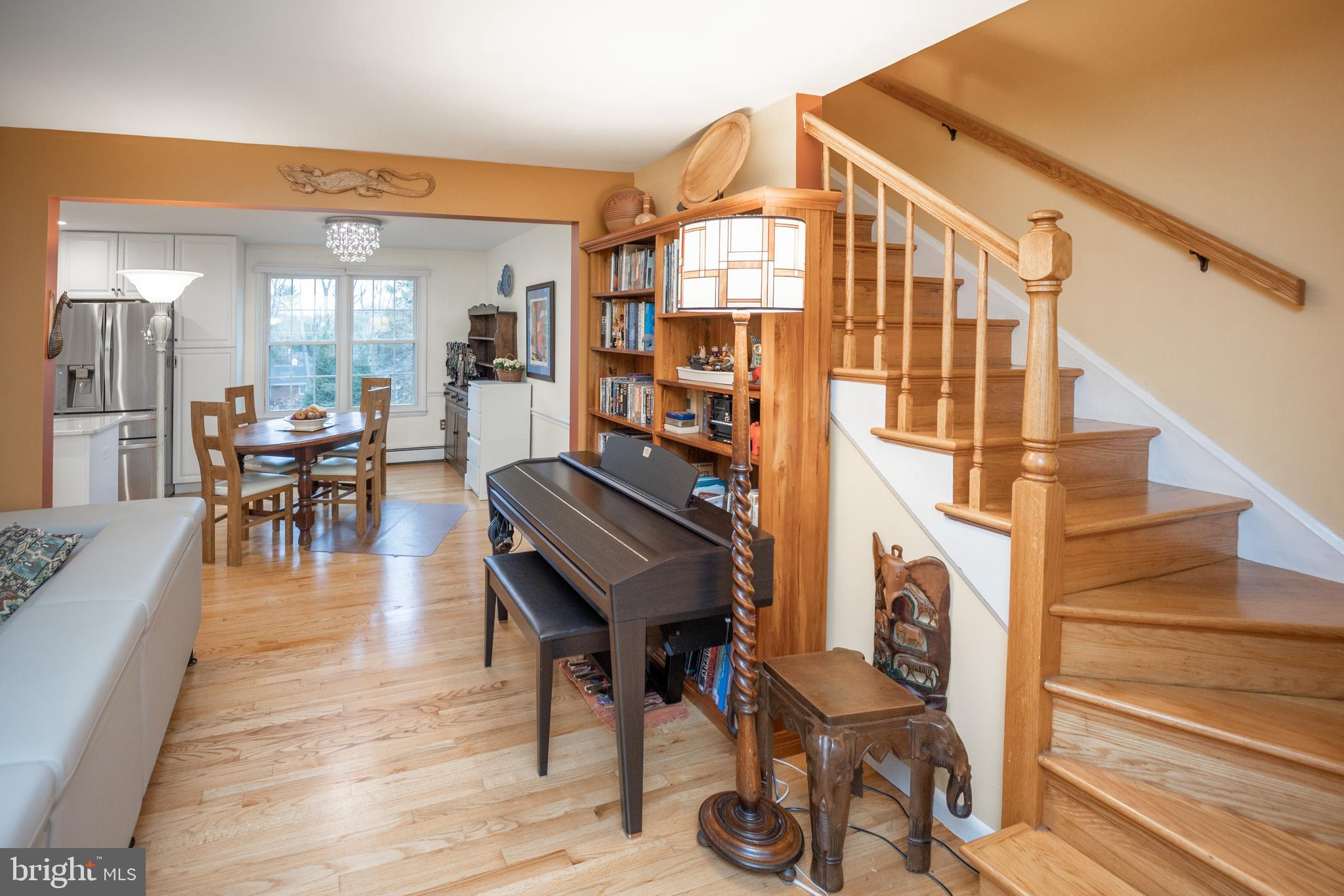 FONT HILL VILLAGE - Residential