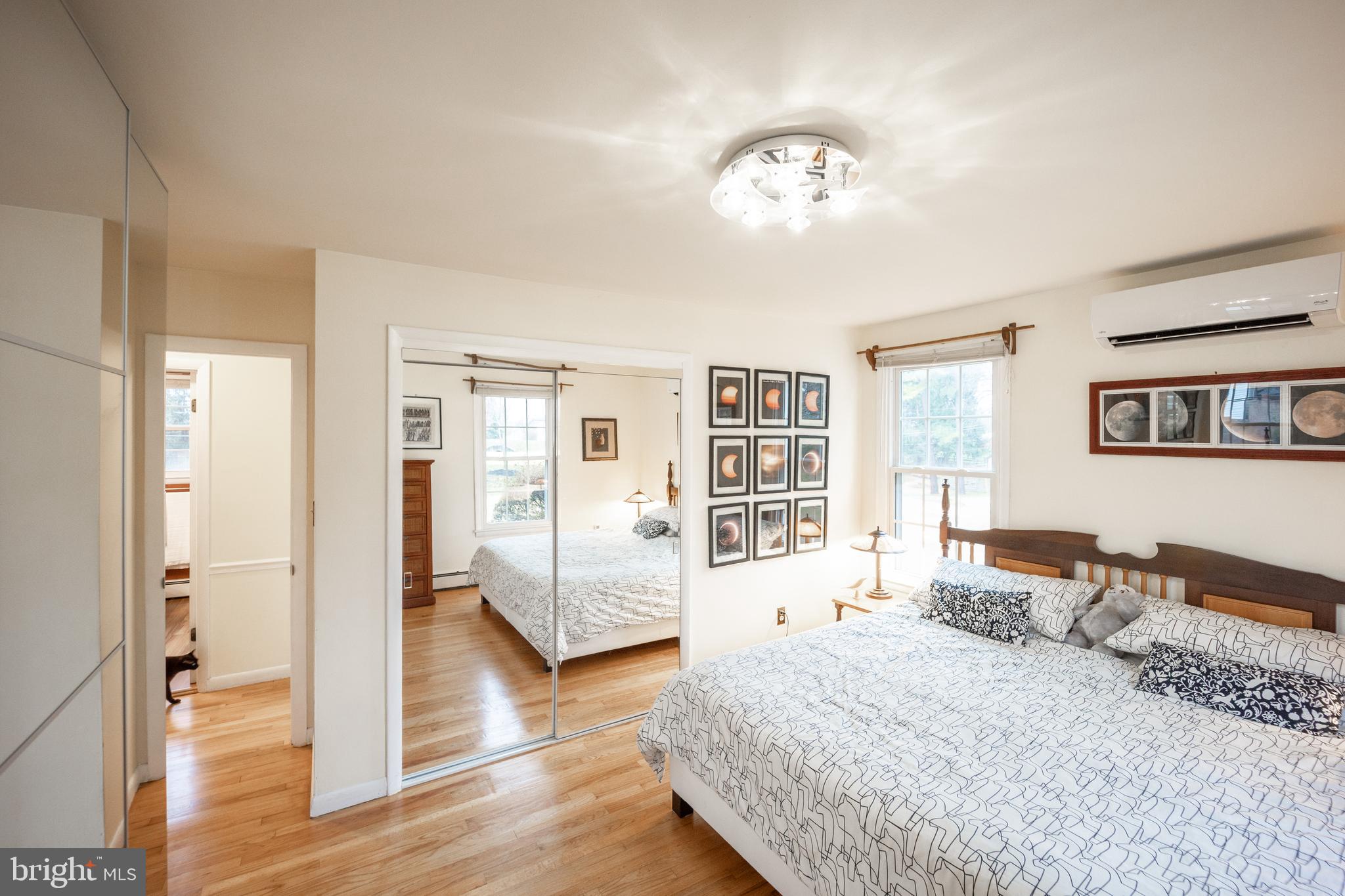 FONT HILL VILLAGE - Residential