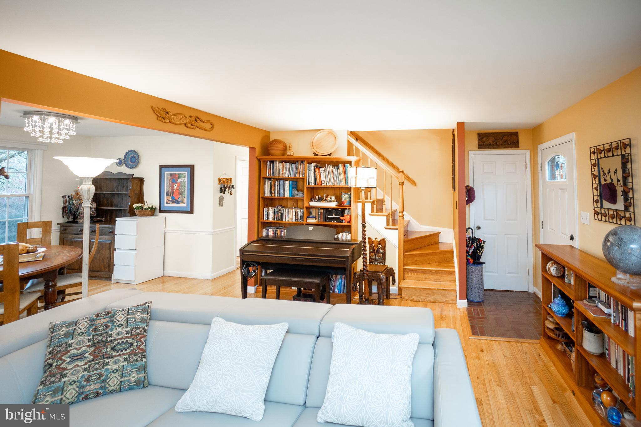 FONT HILL VILLAGE - Residential