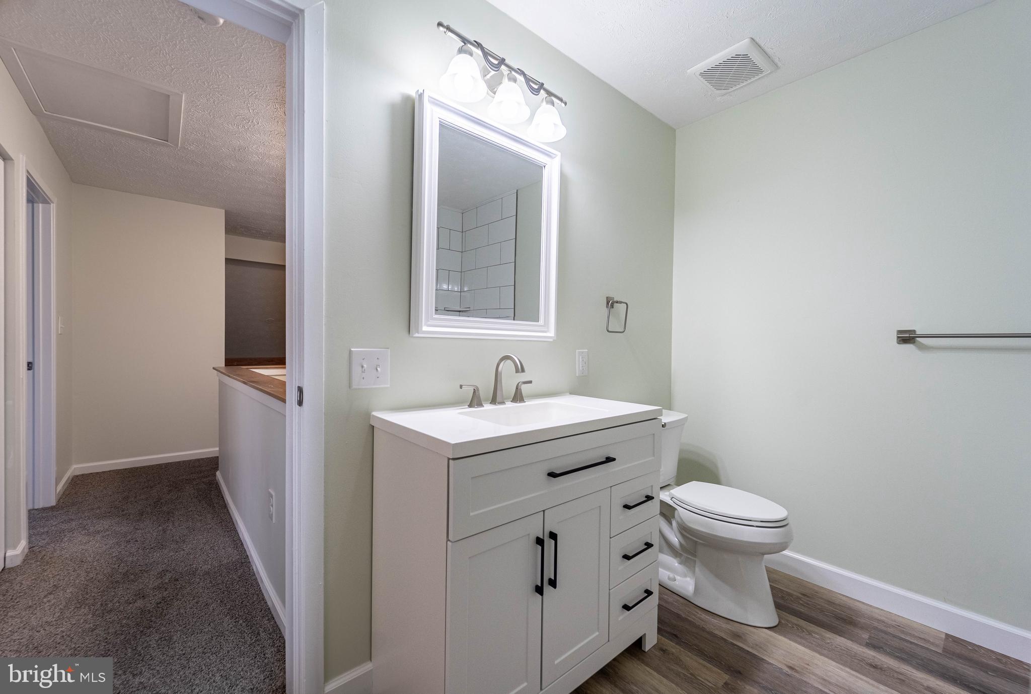 DICKINSON - Residential