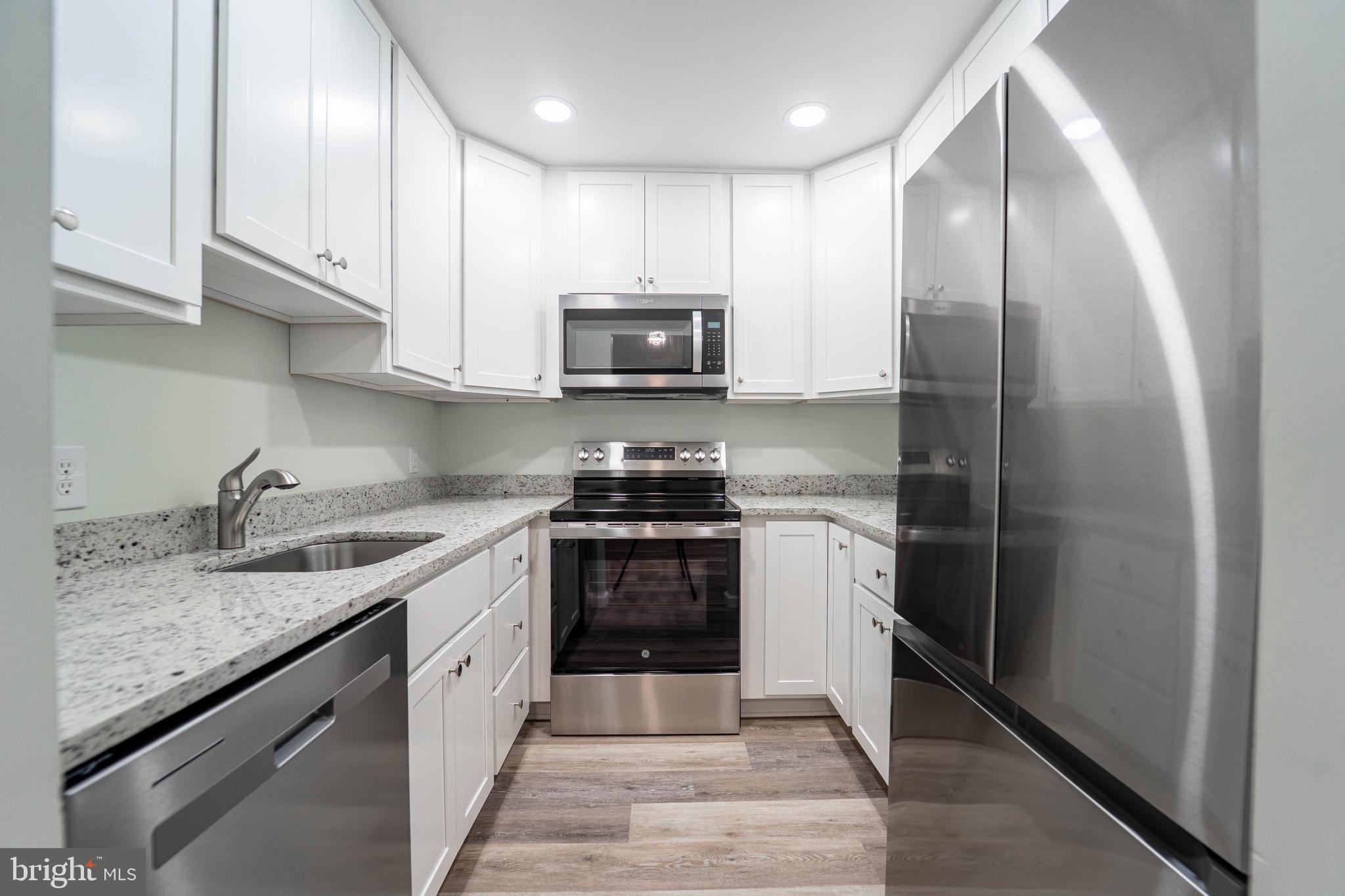 DICKINSON - Residential