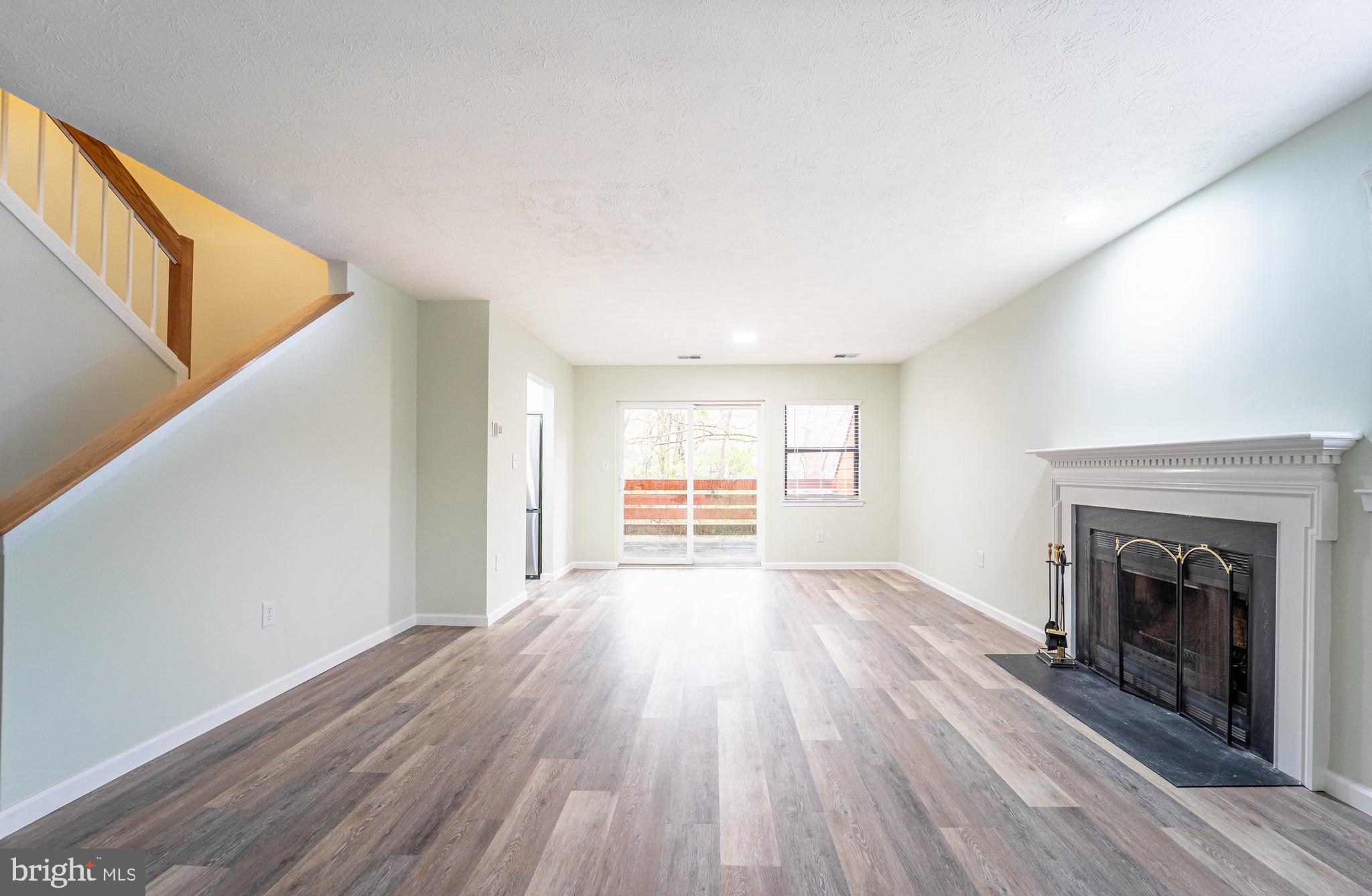 DICKINSON - Residential