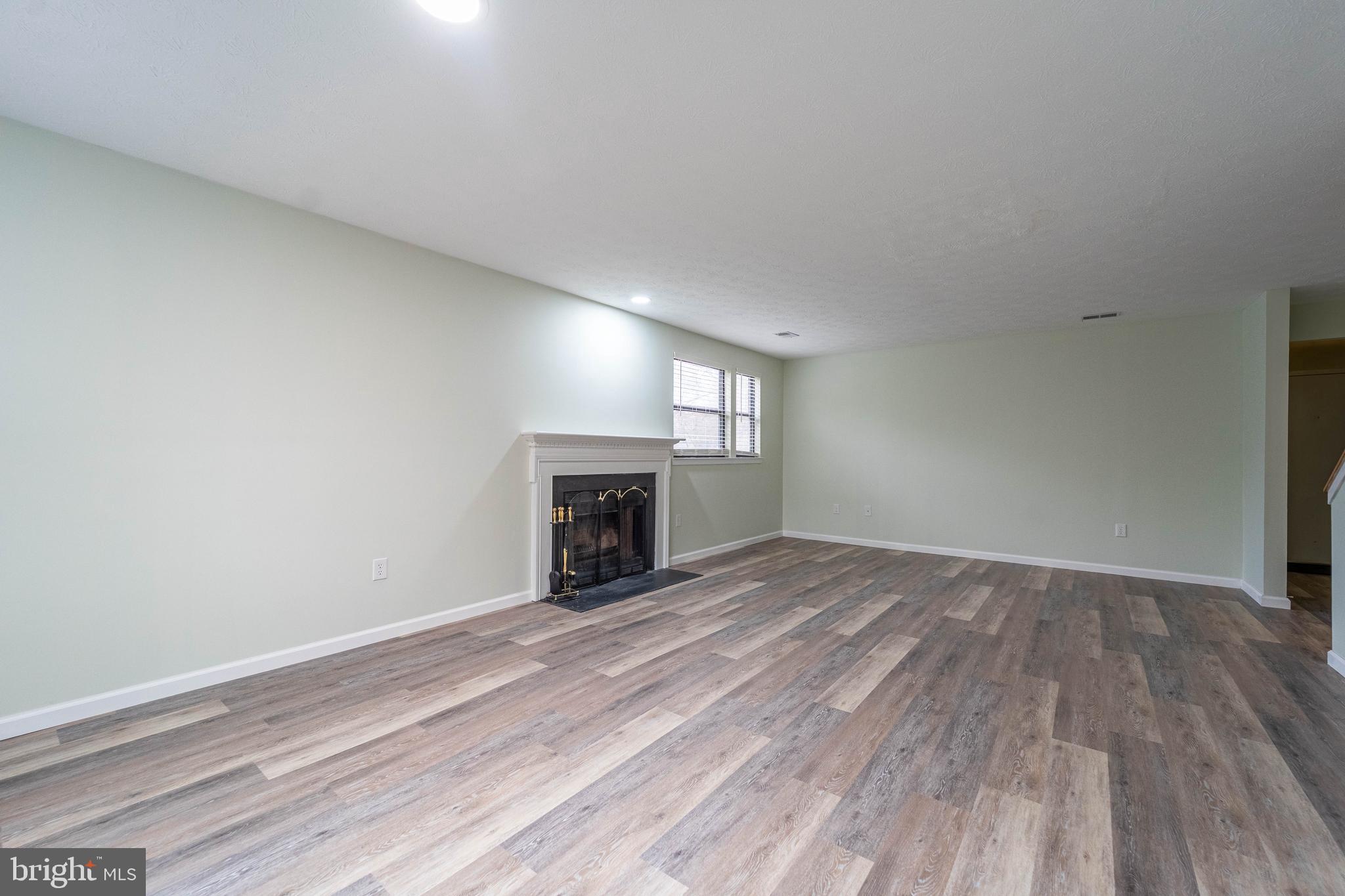 DICKINSON - Residential