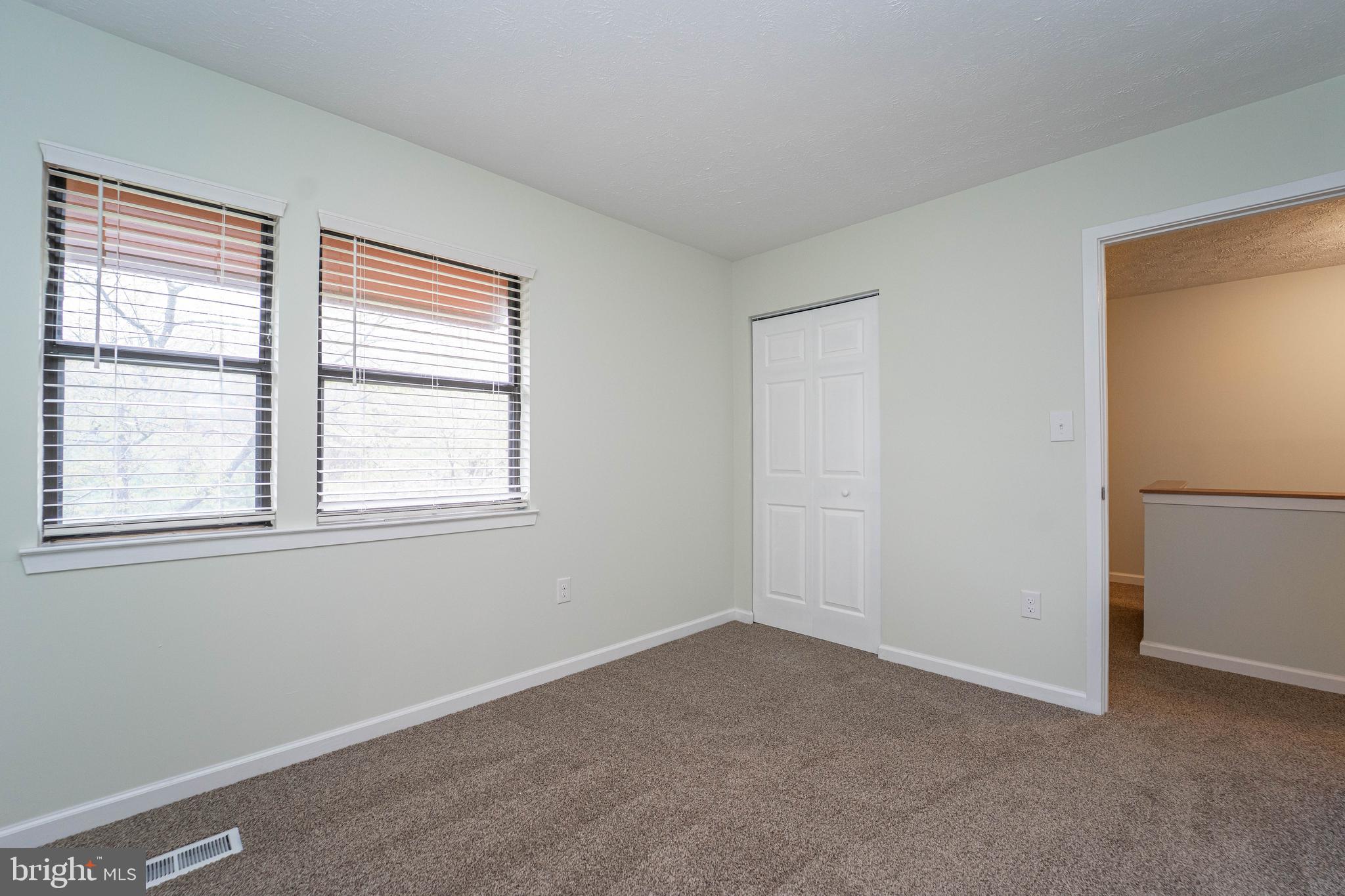 DICKINSON - Residential