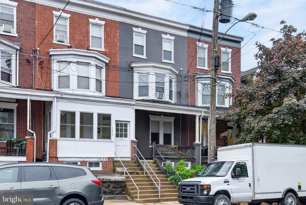 Photo of 336 E Clay Street, LANCASTER, PA 17602 (MLS # PALA2087322)