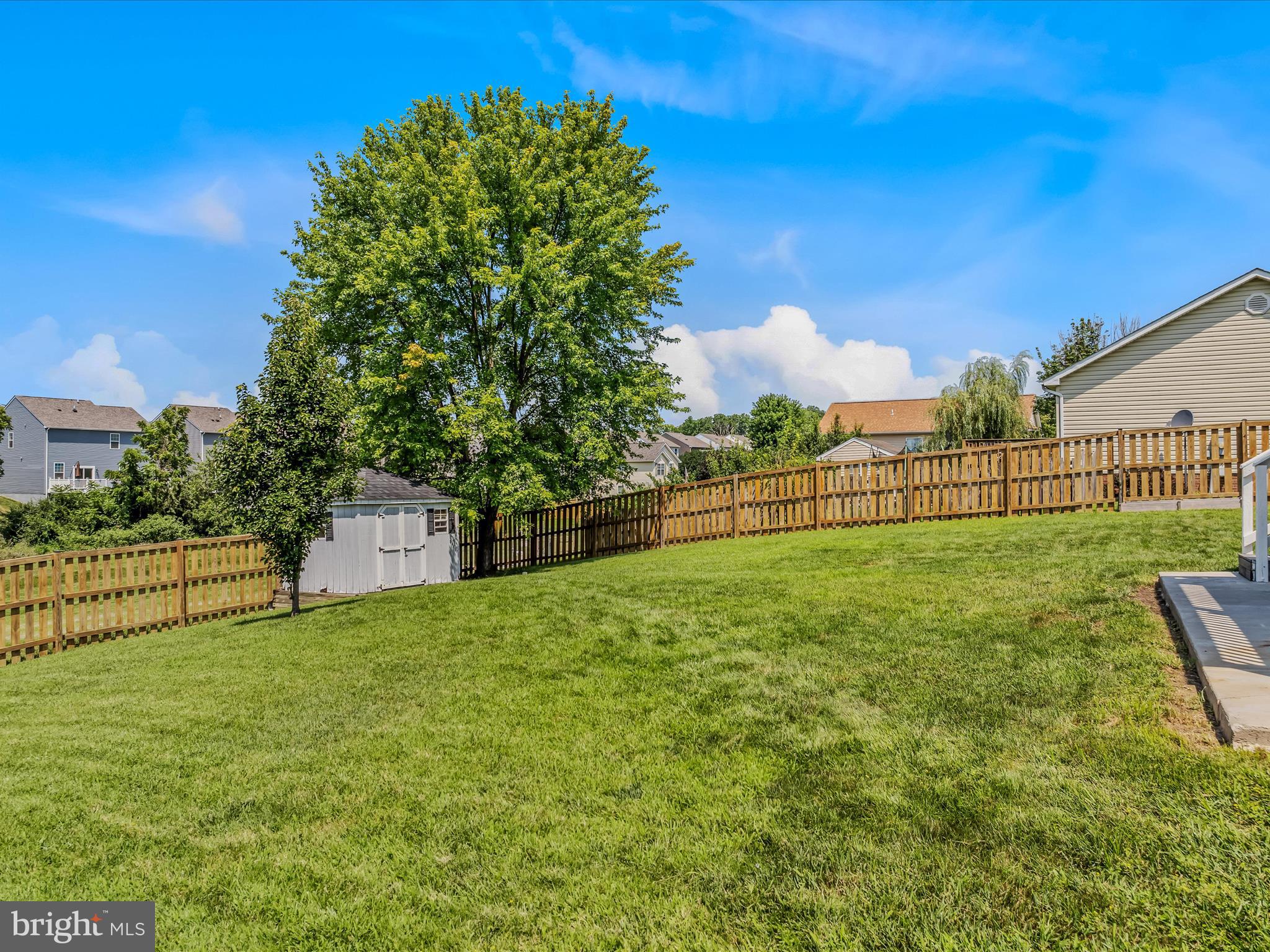 BRIAR RUN - Residential