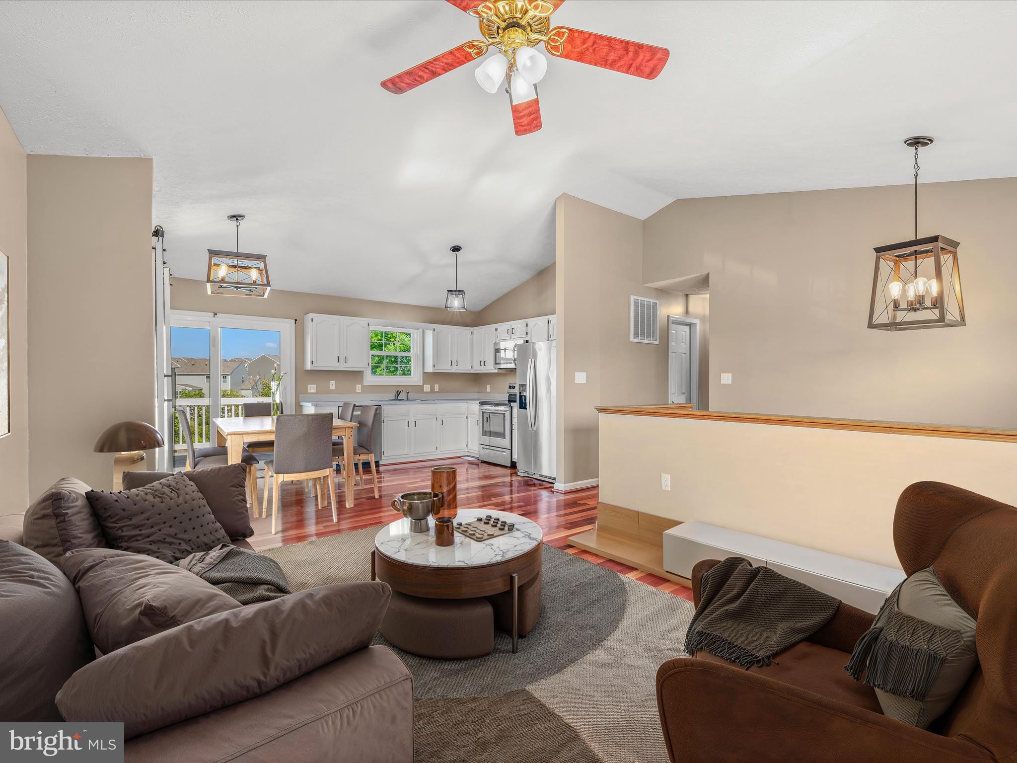 BRIAR RUN - Residential