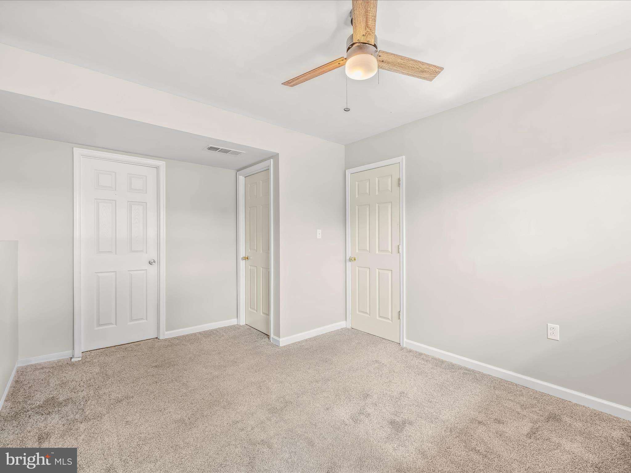 BRIAR RUN - Residential