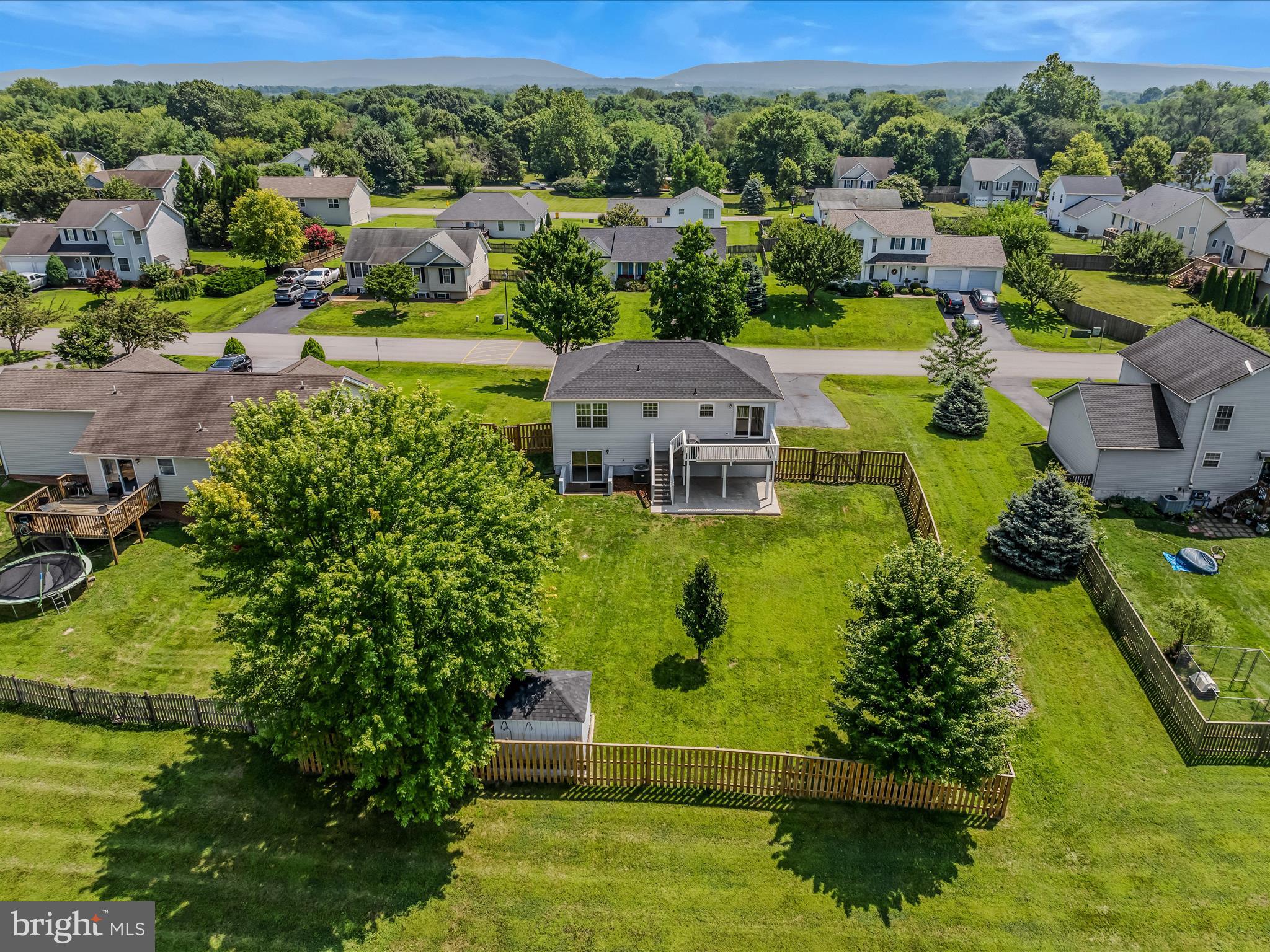 BRIAR RUN - Residential