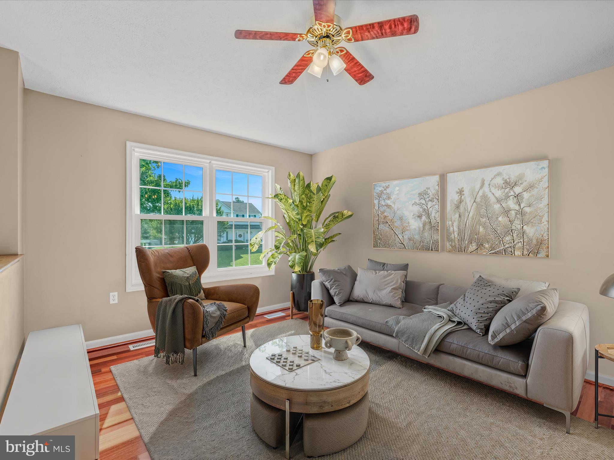 BRIAR RUN - Residential