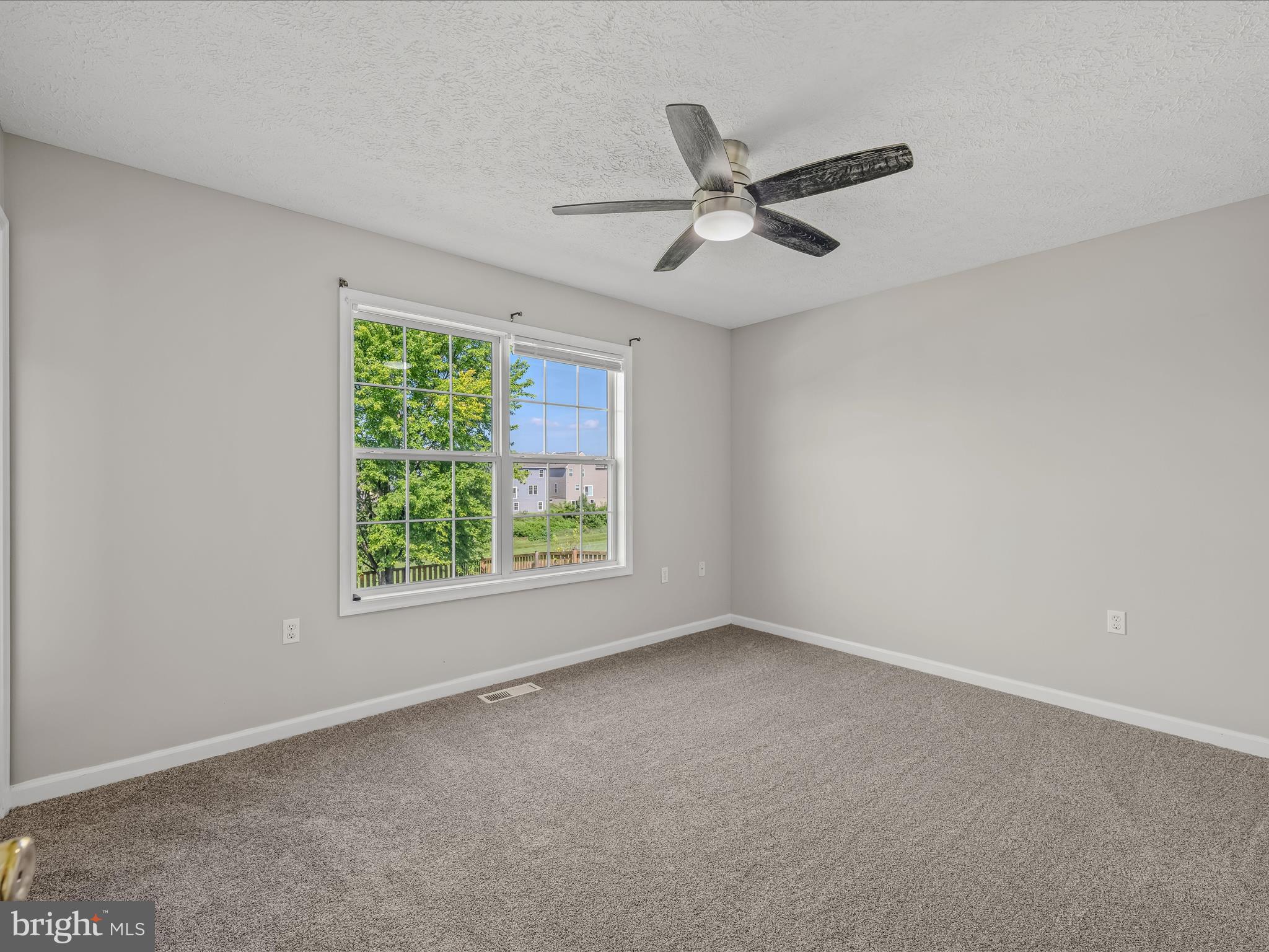 BRIAR RUN - Residential