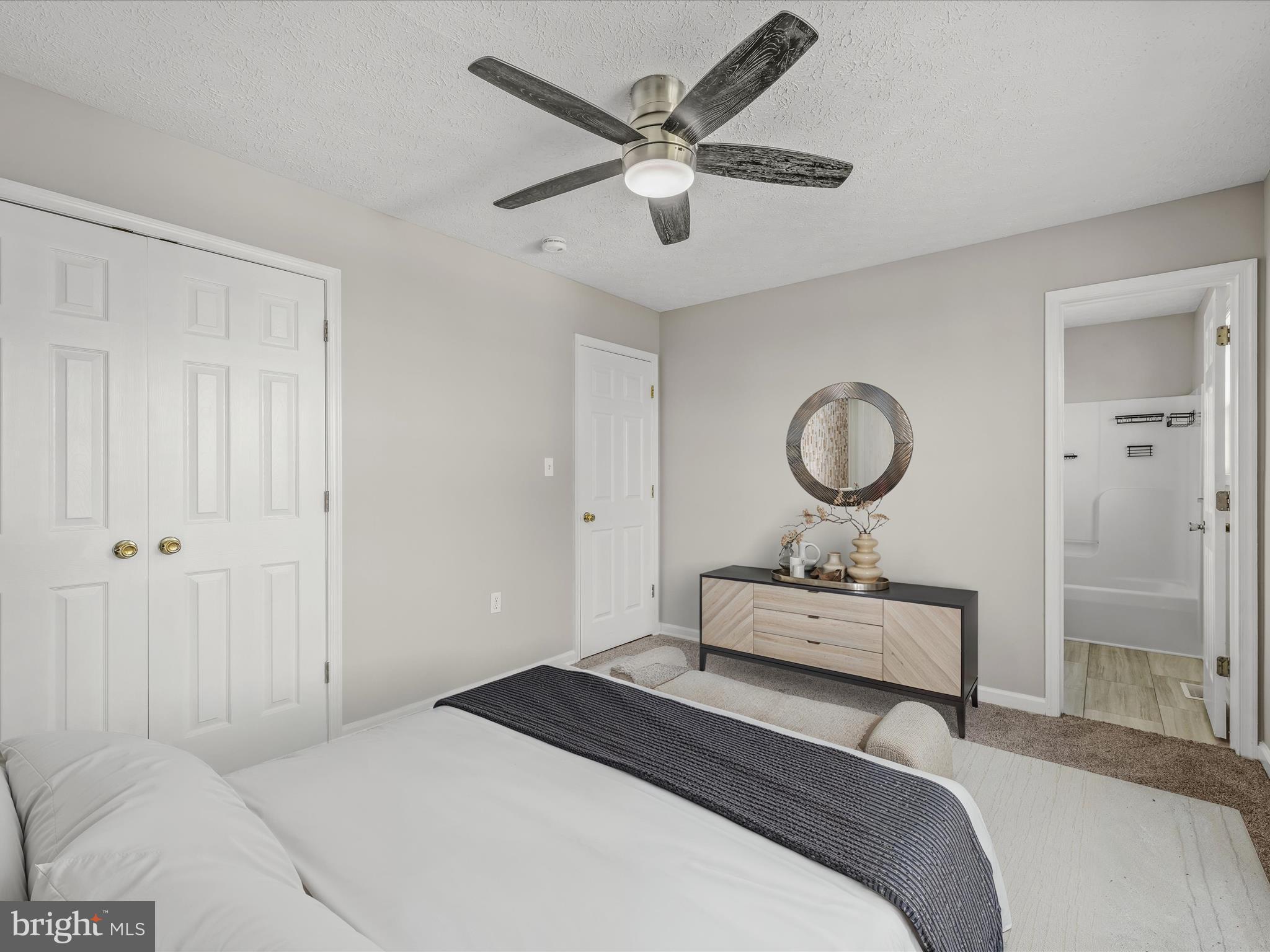 BRIAR RUN - Residential